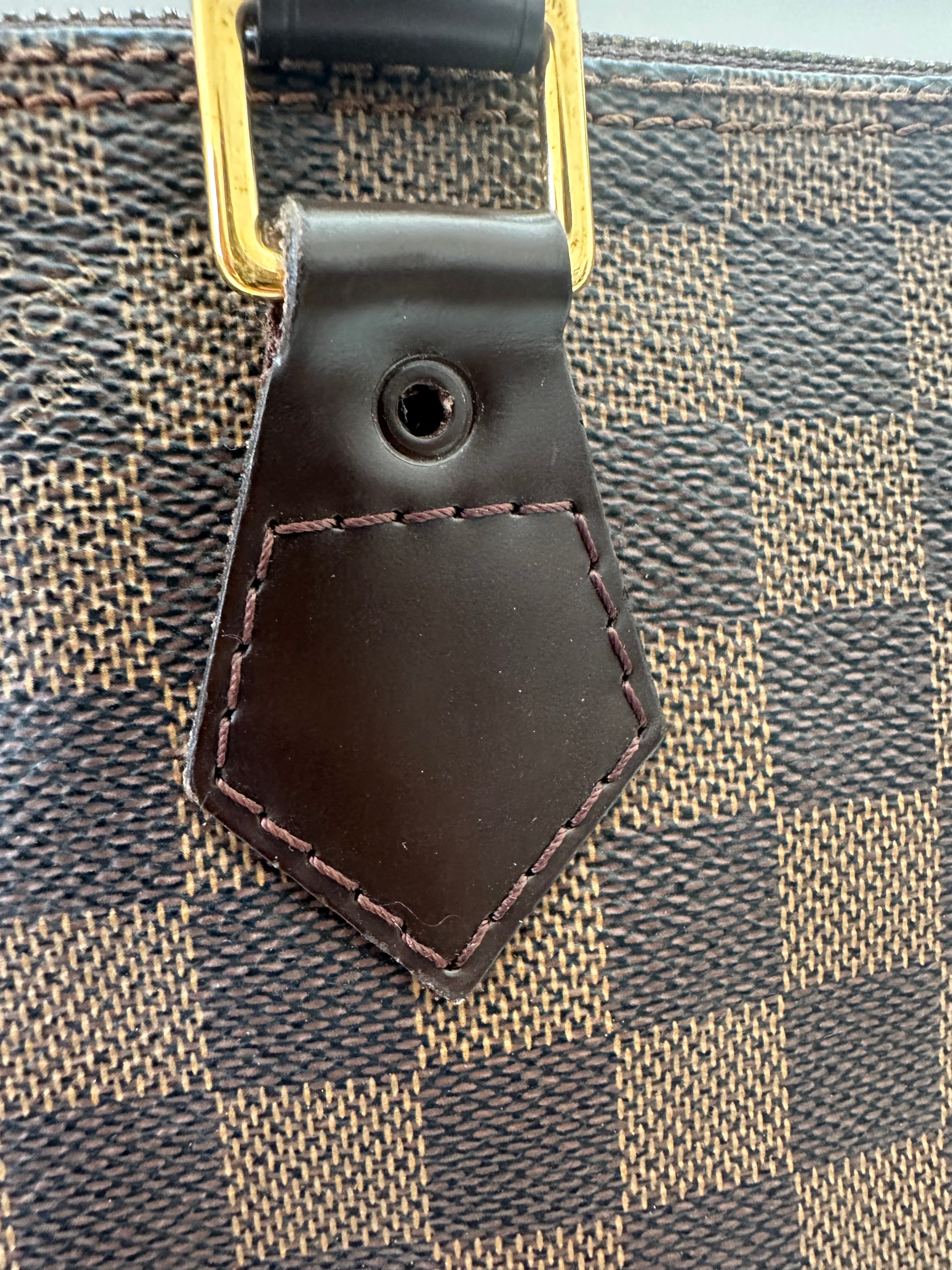 Louis Vuitton Alma Damier