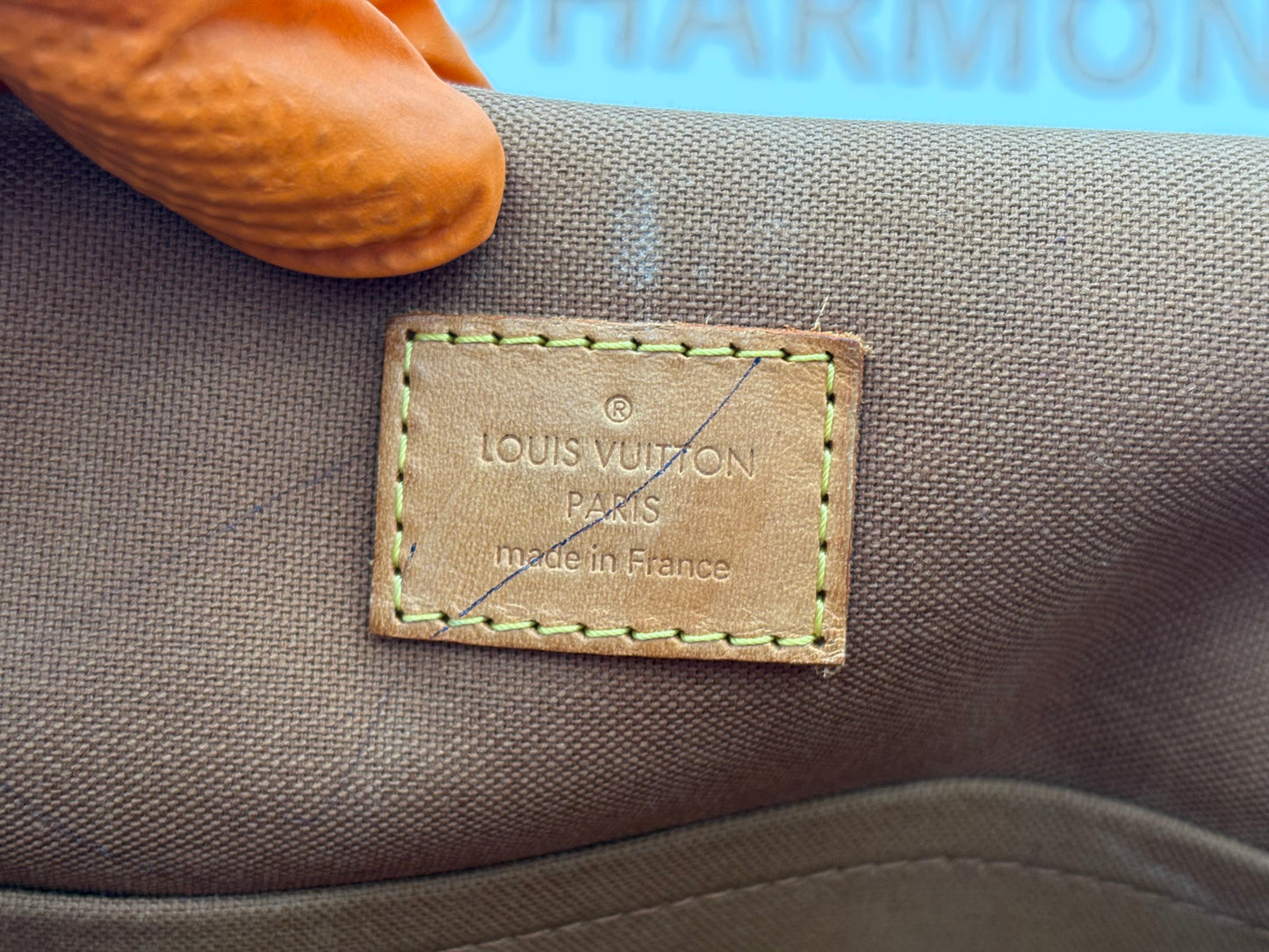 200996 - Louis Vuitton Bosphore