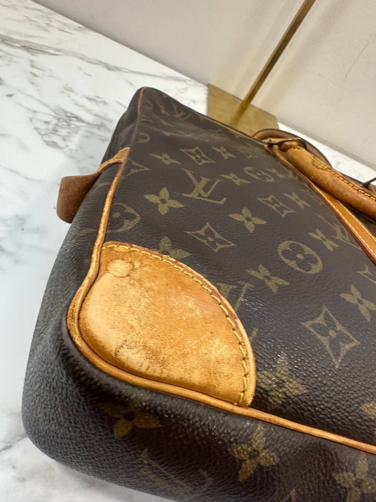 Louis Vuitton Porte Documents Voyage