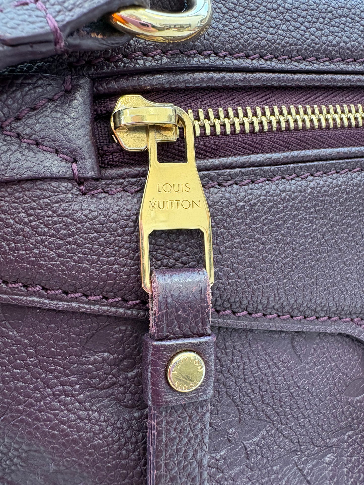 382889 - Louis Vuitton Lumineuse