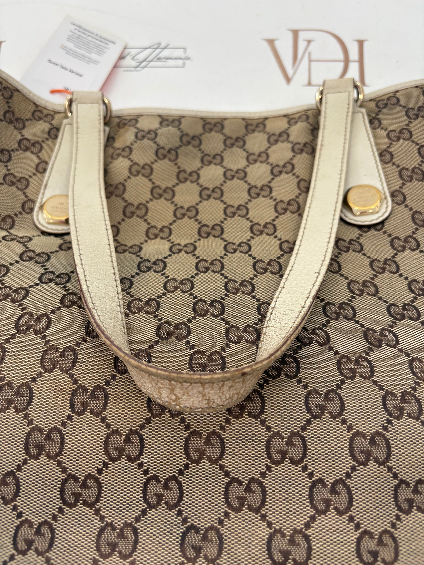 018185 - Gucci Tote Vertical