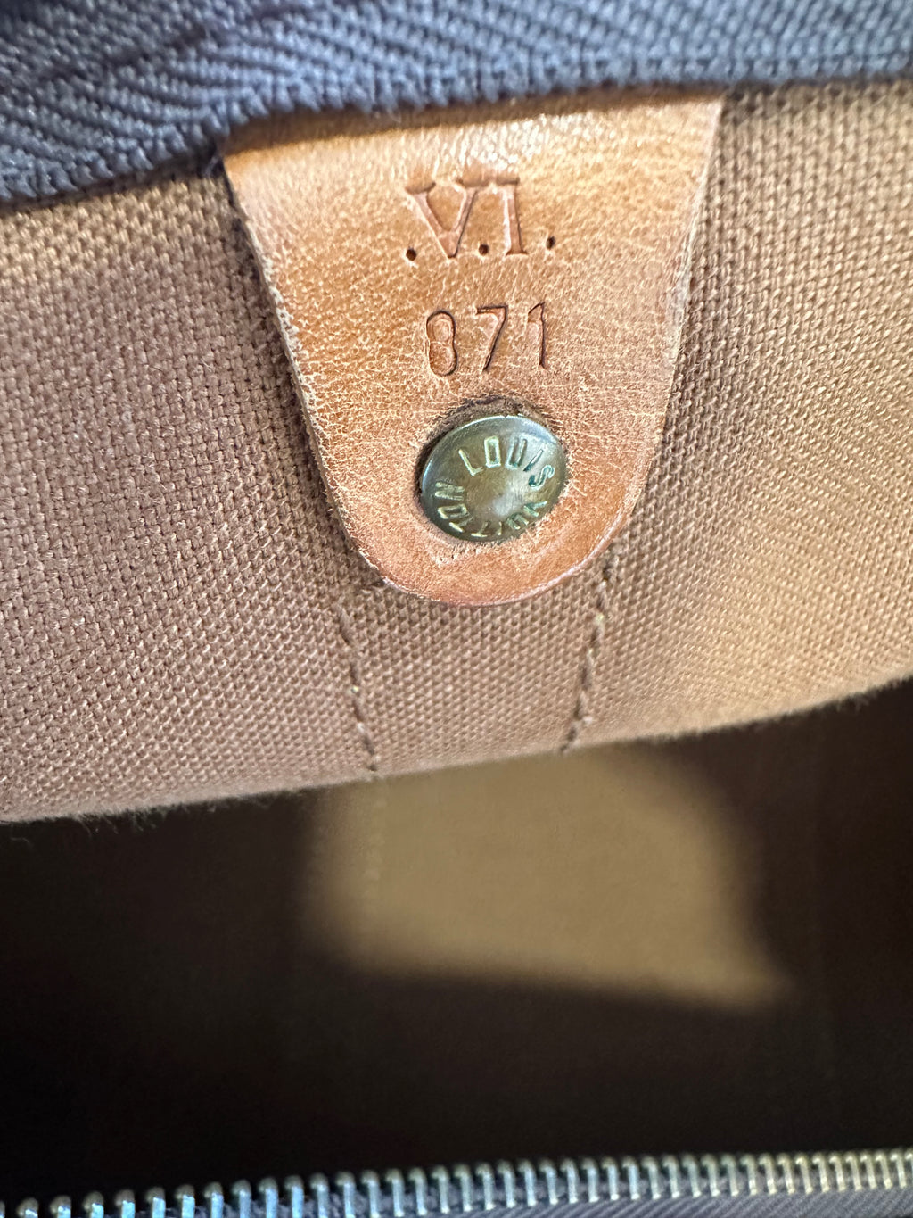 Louis Vuitton Keepall 50 Bandouliere