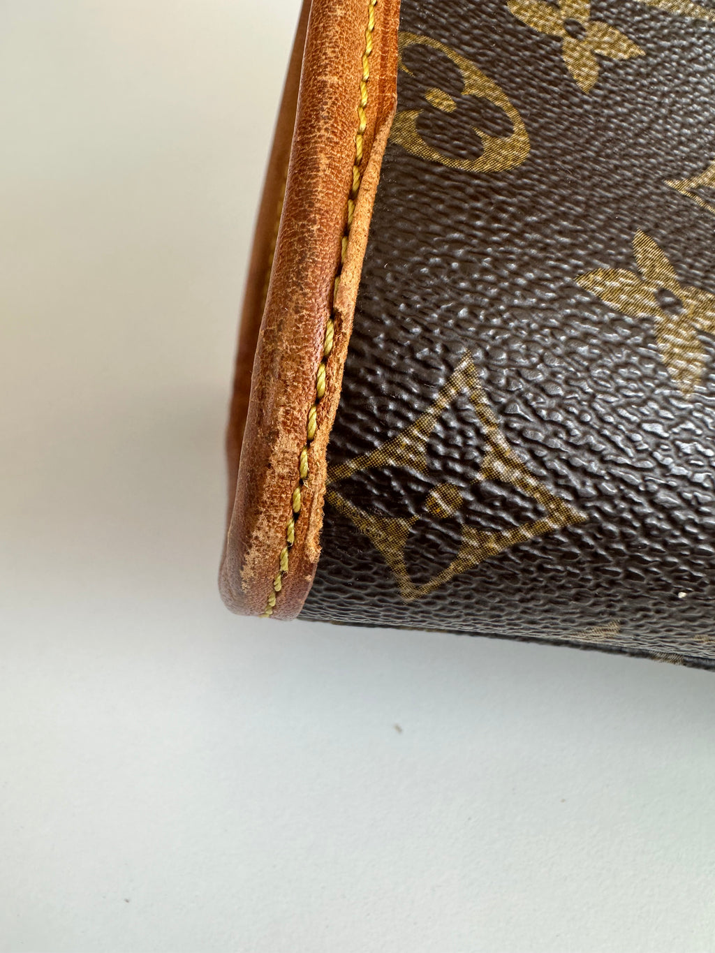 Louis Vuitton Beverly Business