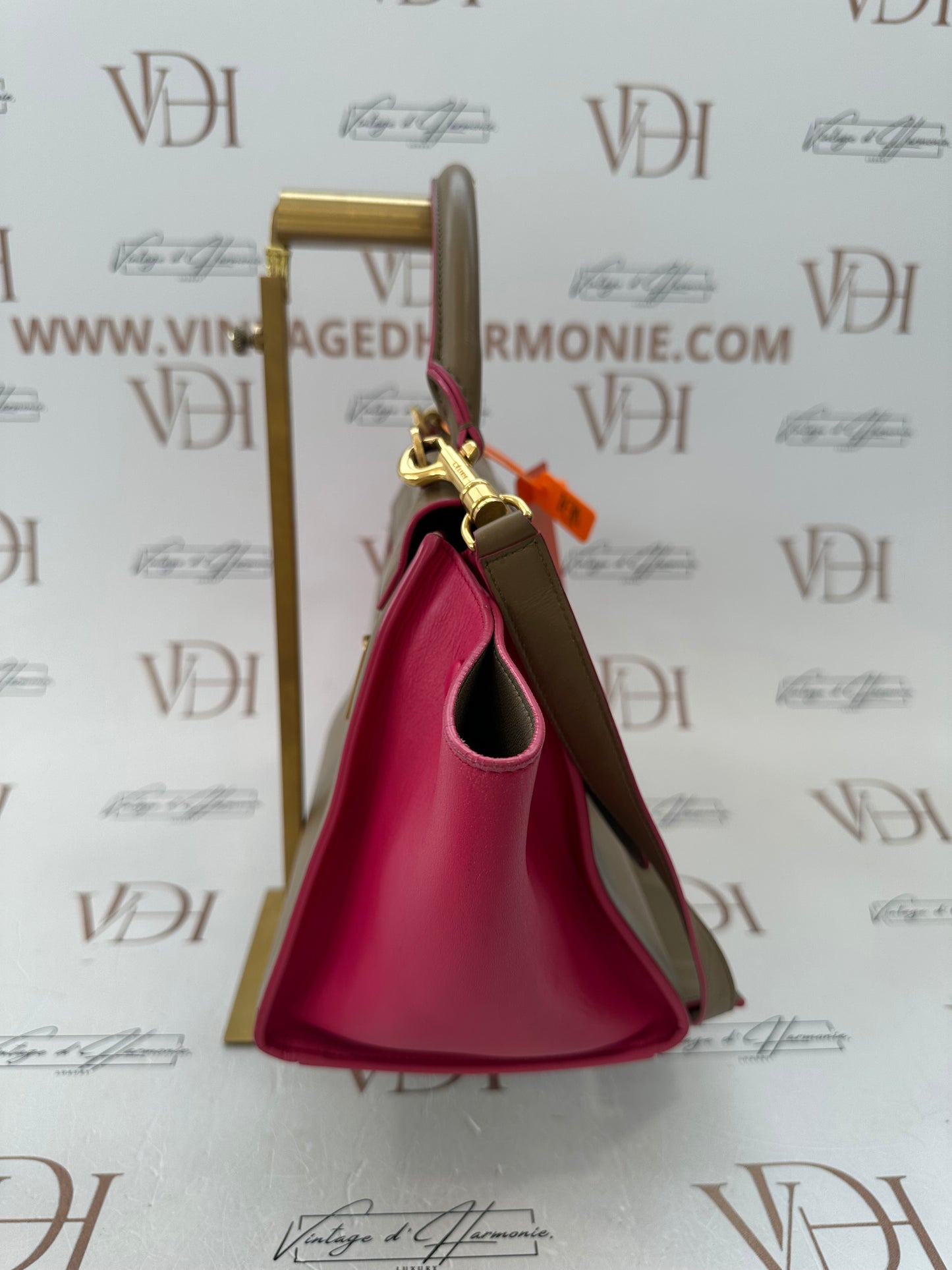 382911 - Céline Trapeze