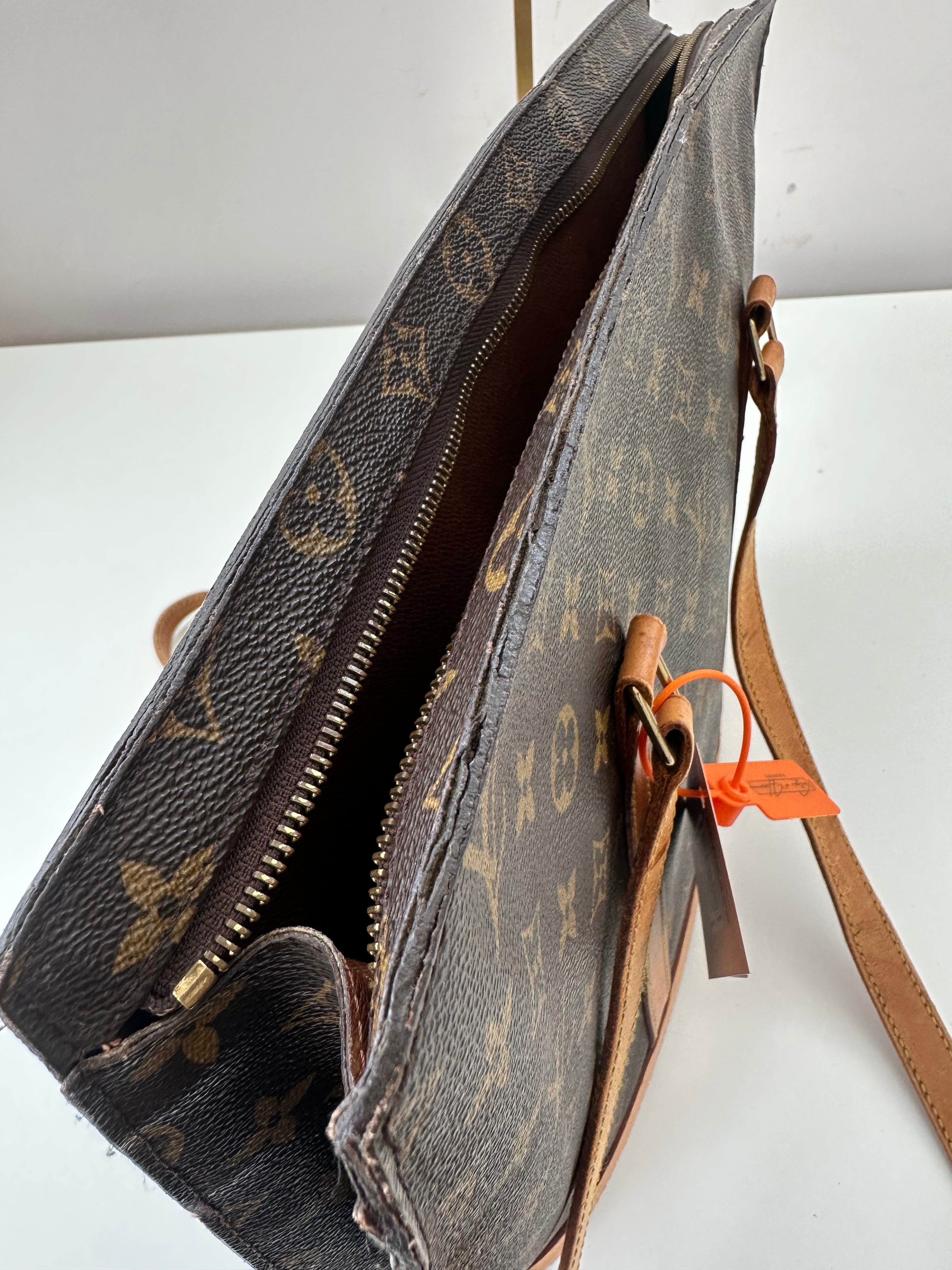 Louis Vuitton Babylone