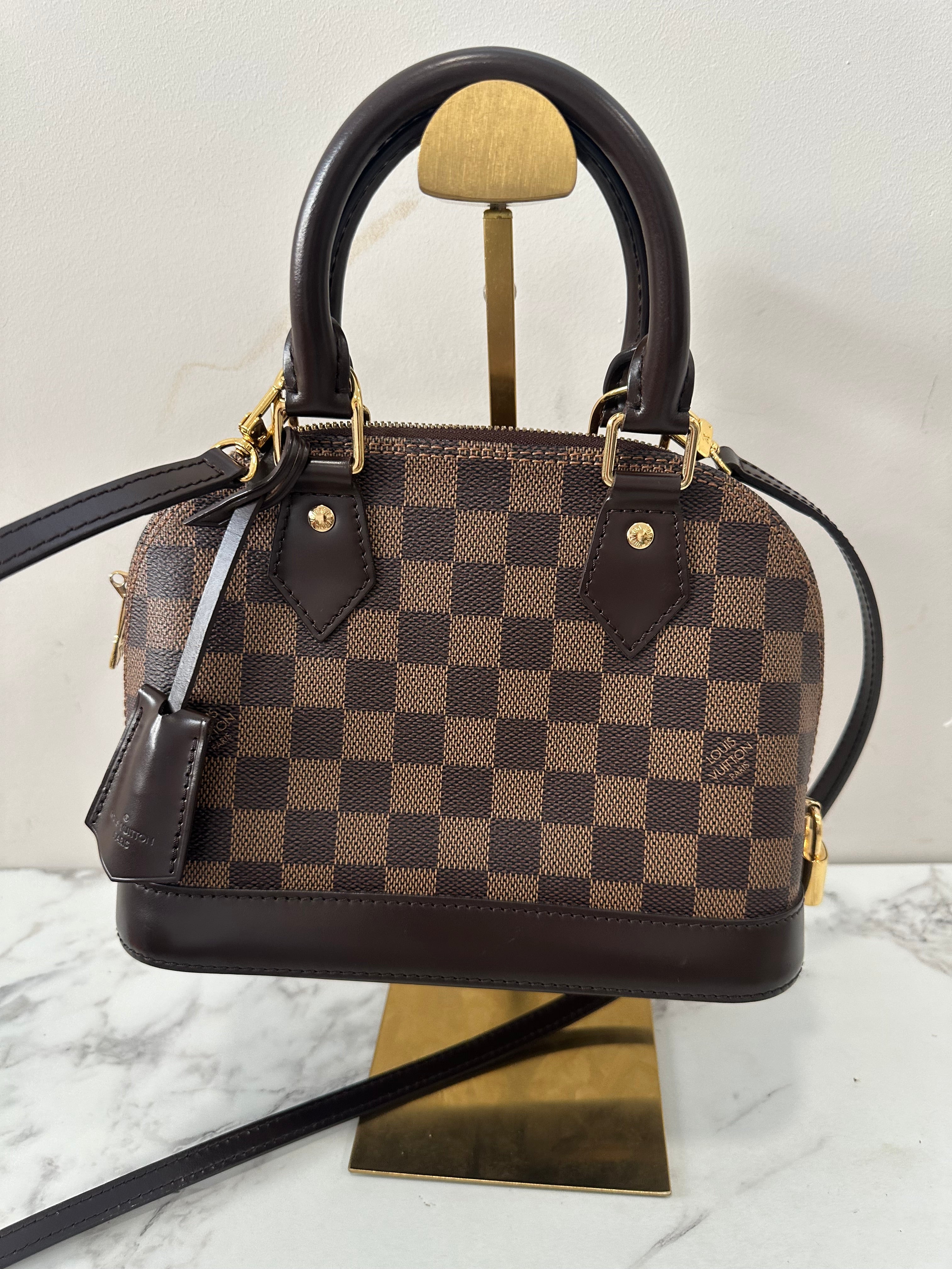 Louis Vuitton Alma BB Damier