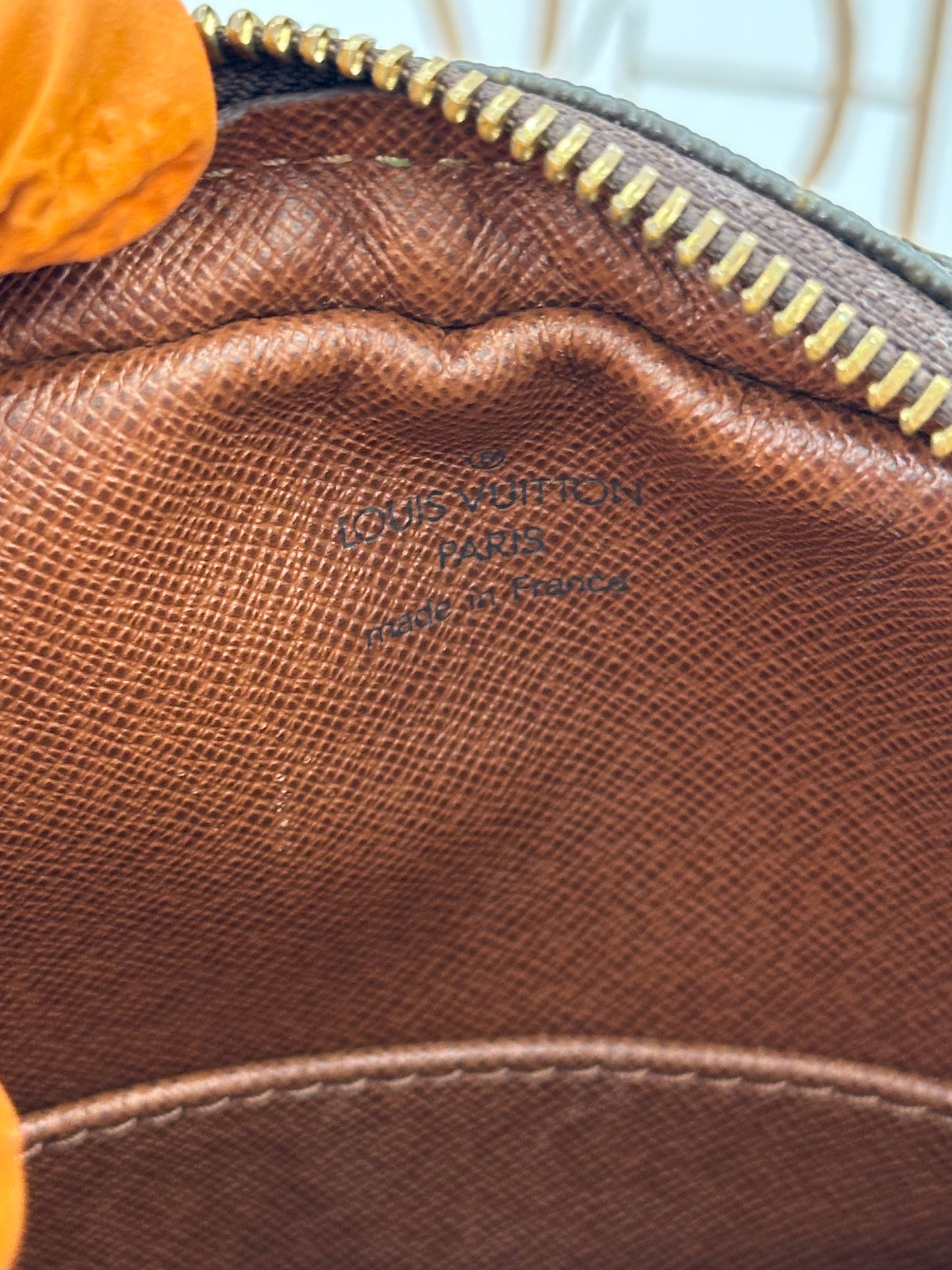018755 - Louis Vuitton Danube