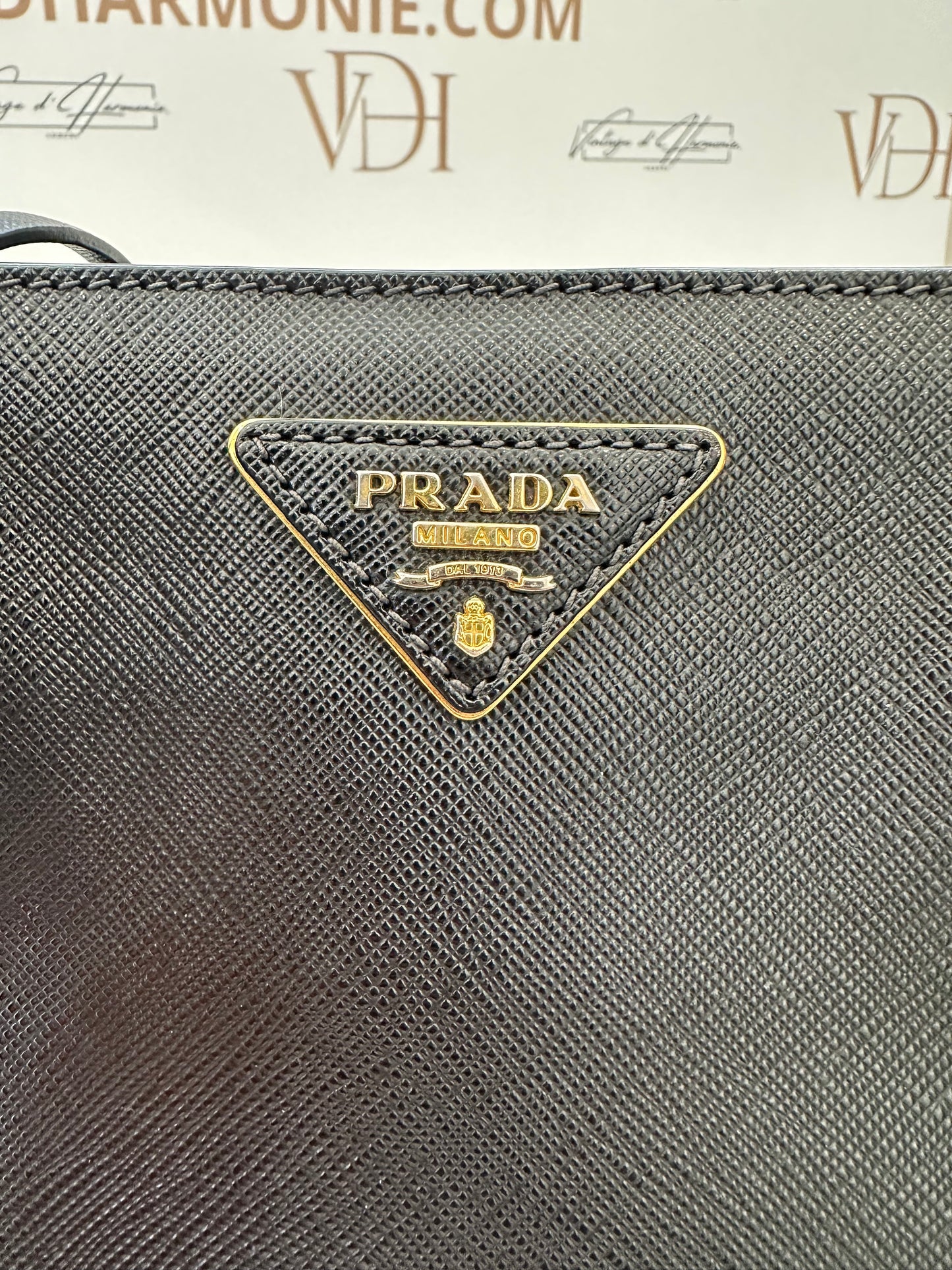 382512 - Prada Galleria Black