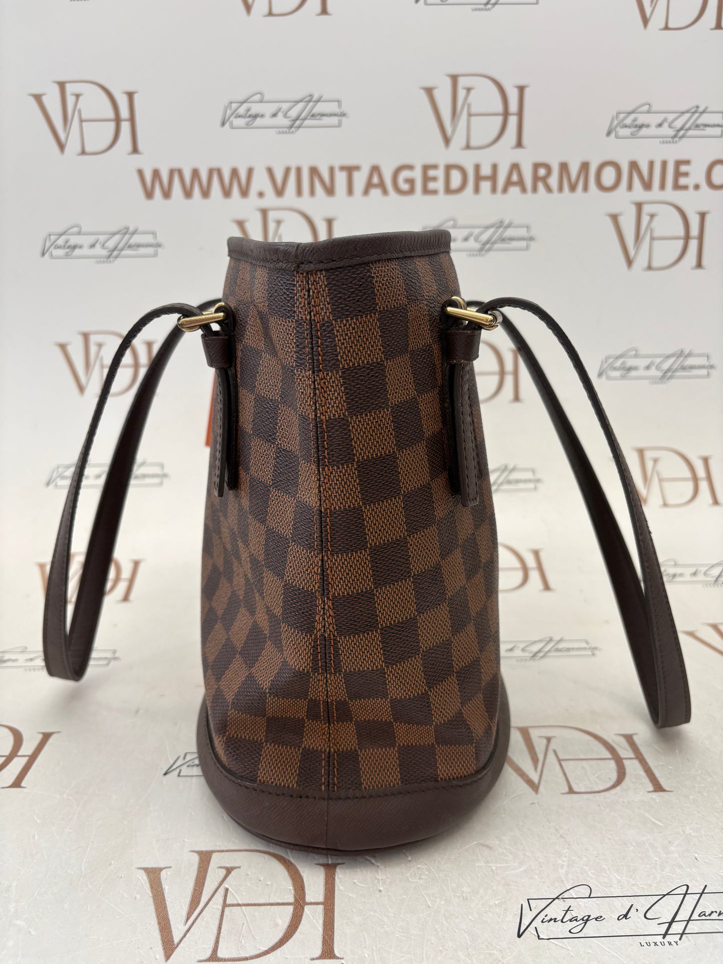 018663 - Louis Vuitton Marais Damier