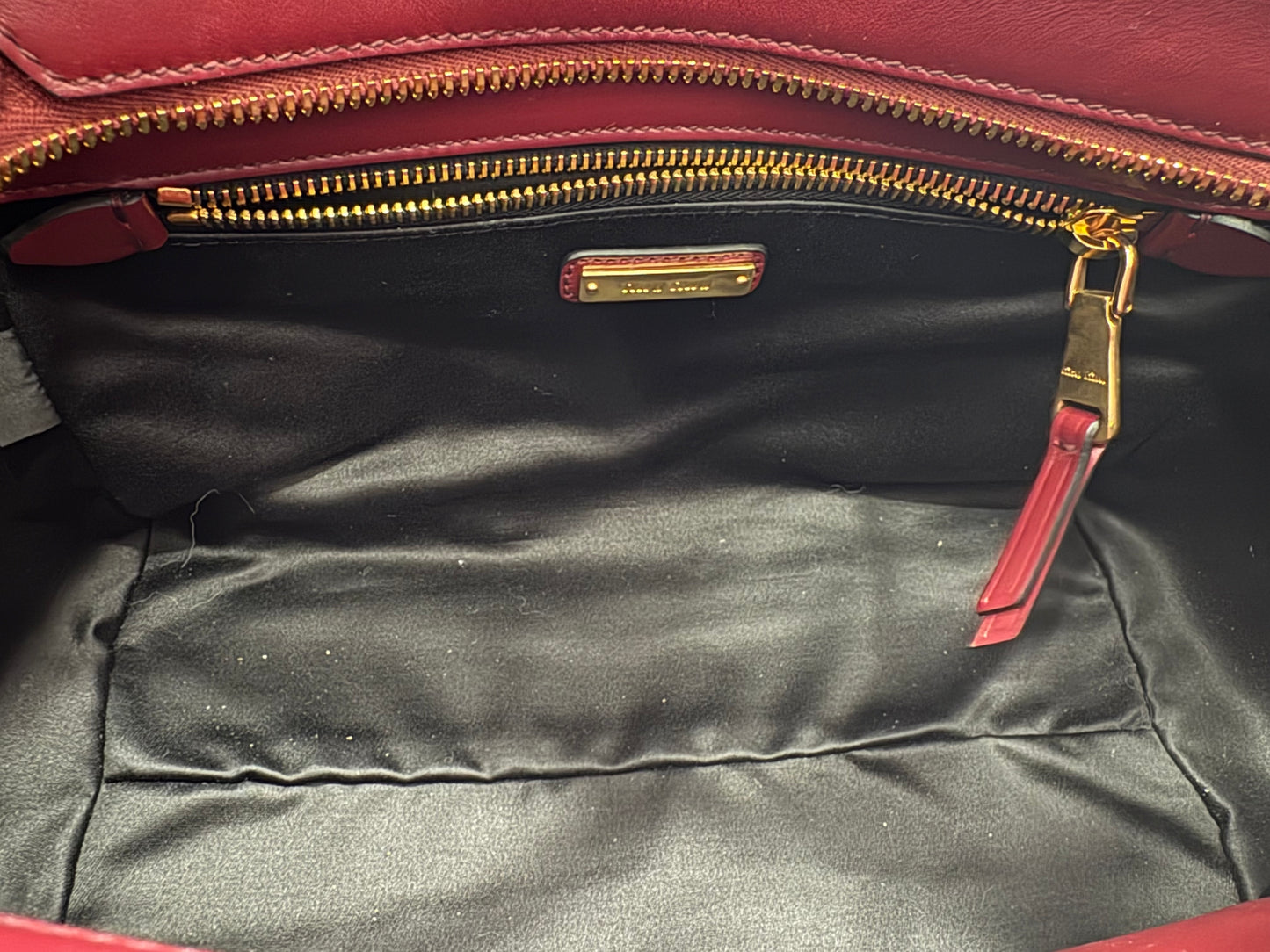 382809 - Miu Miu