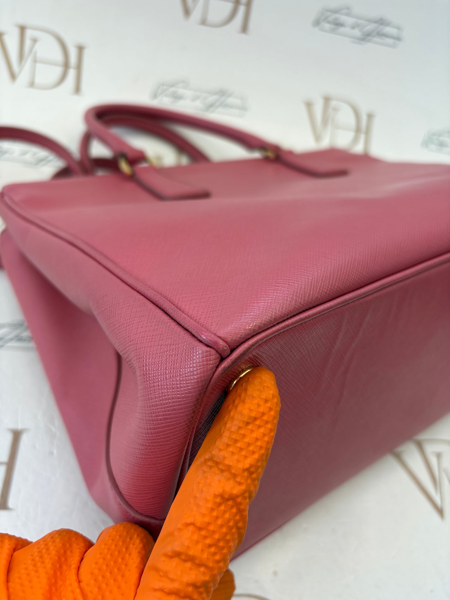 383778 - Prada Galleria Pink