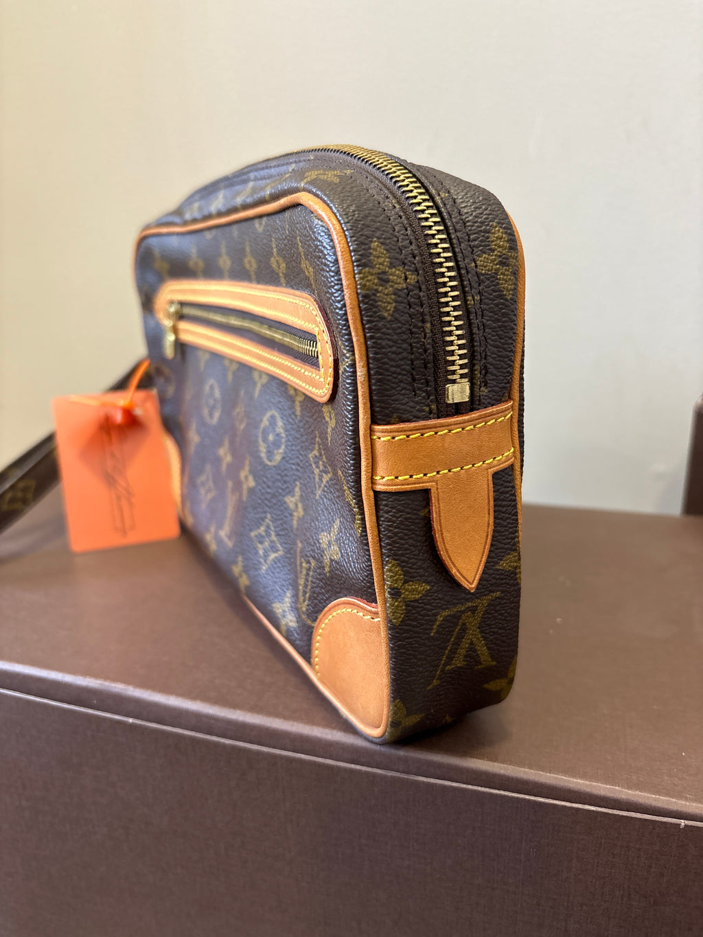 Louis Vuitton Dragonne GM