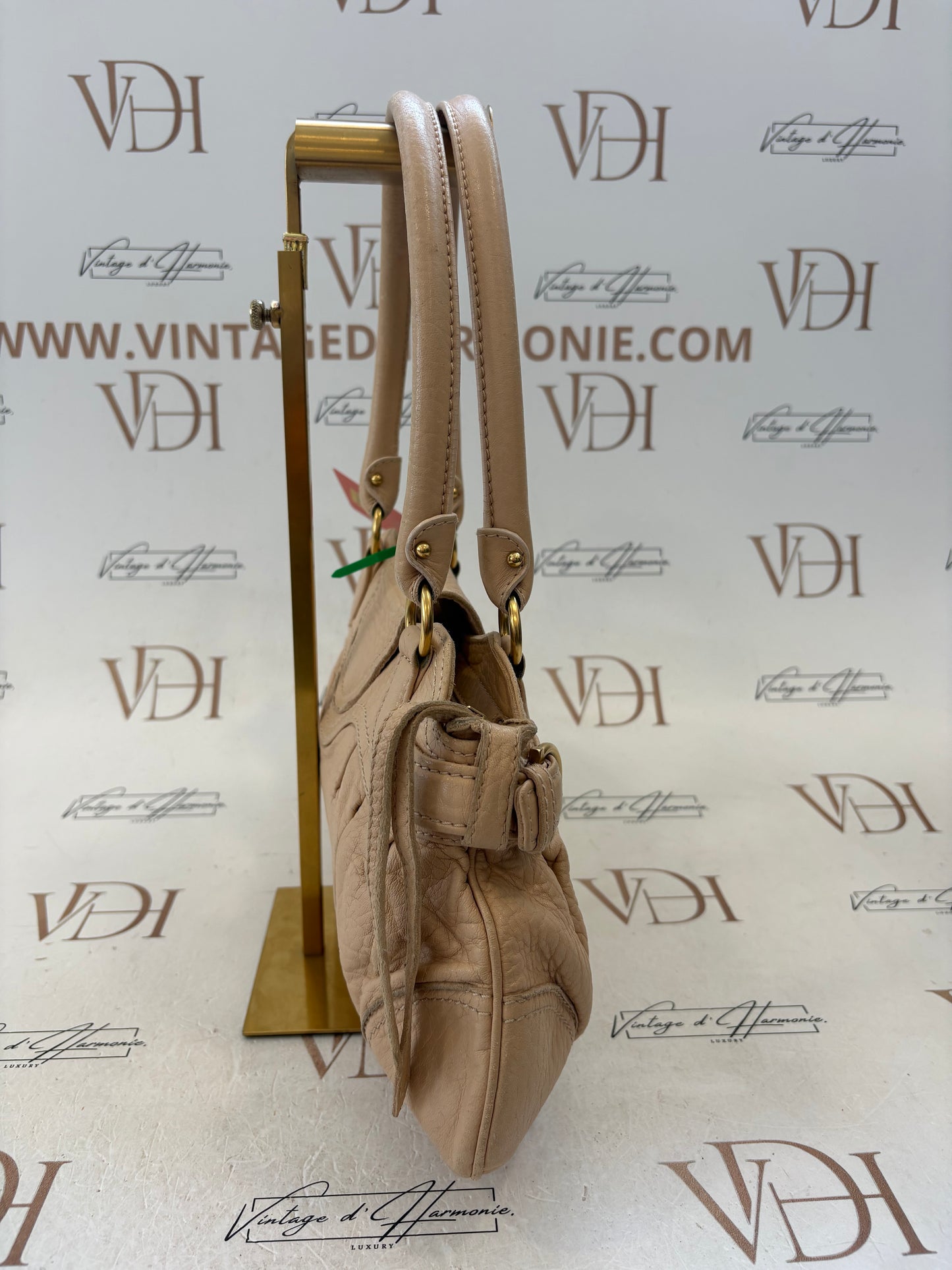 017241 - Salvatore Ferragamo Beige