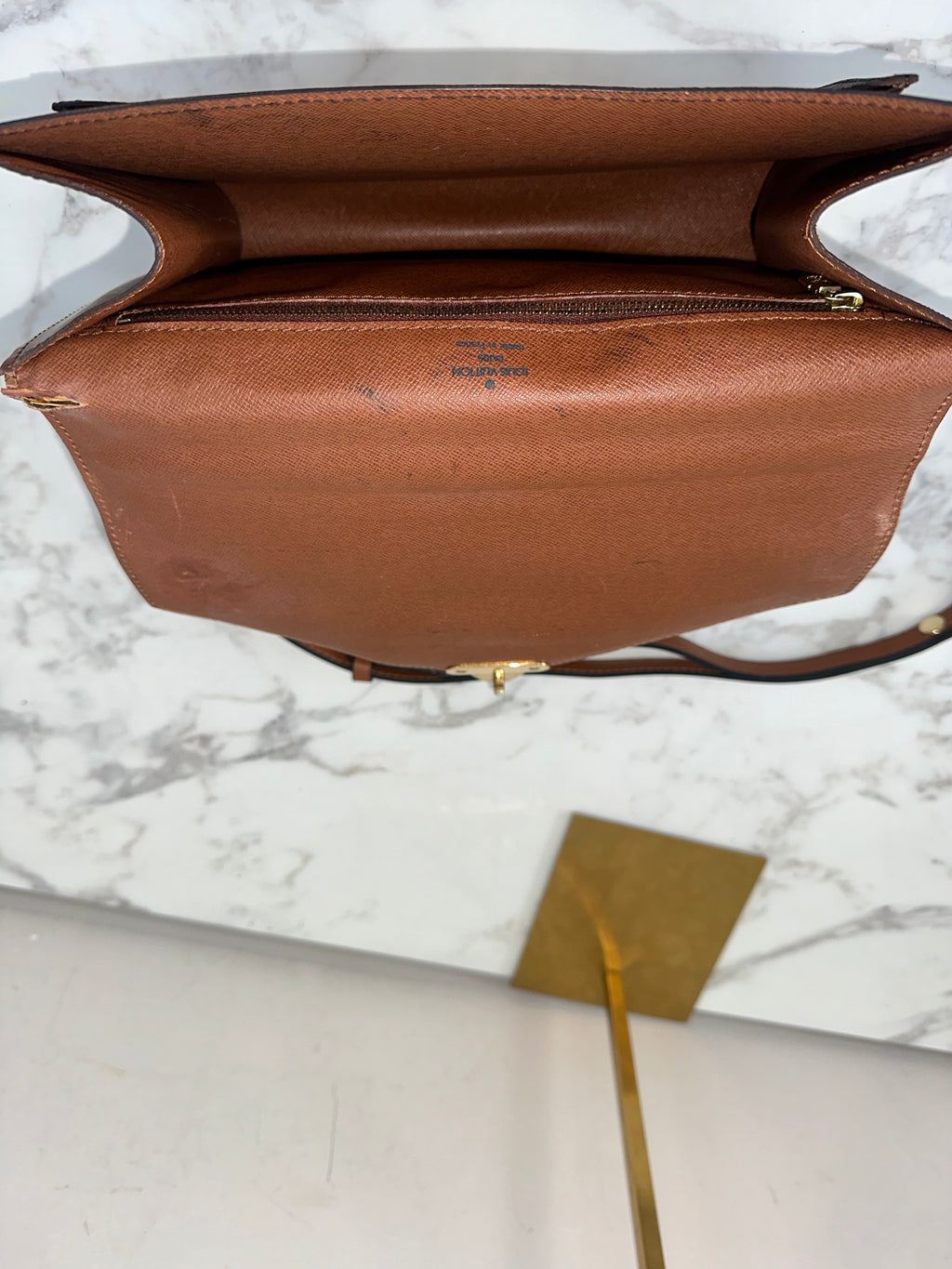 Louis Vuitton Monceau 28