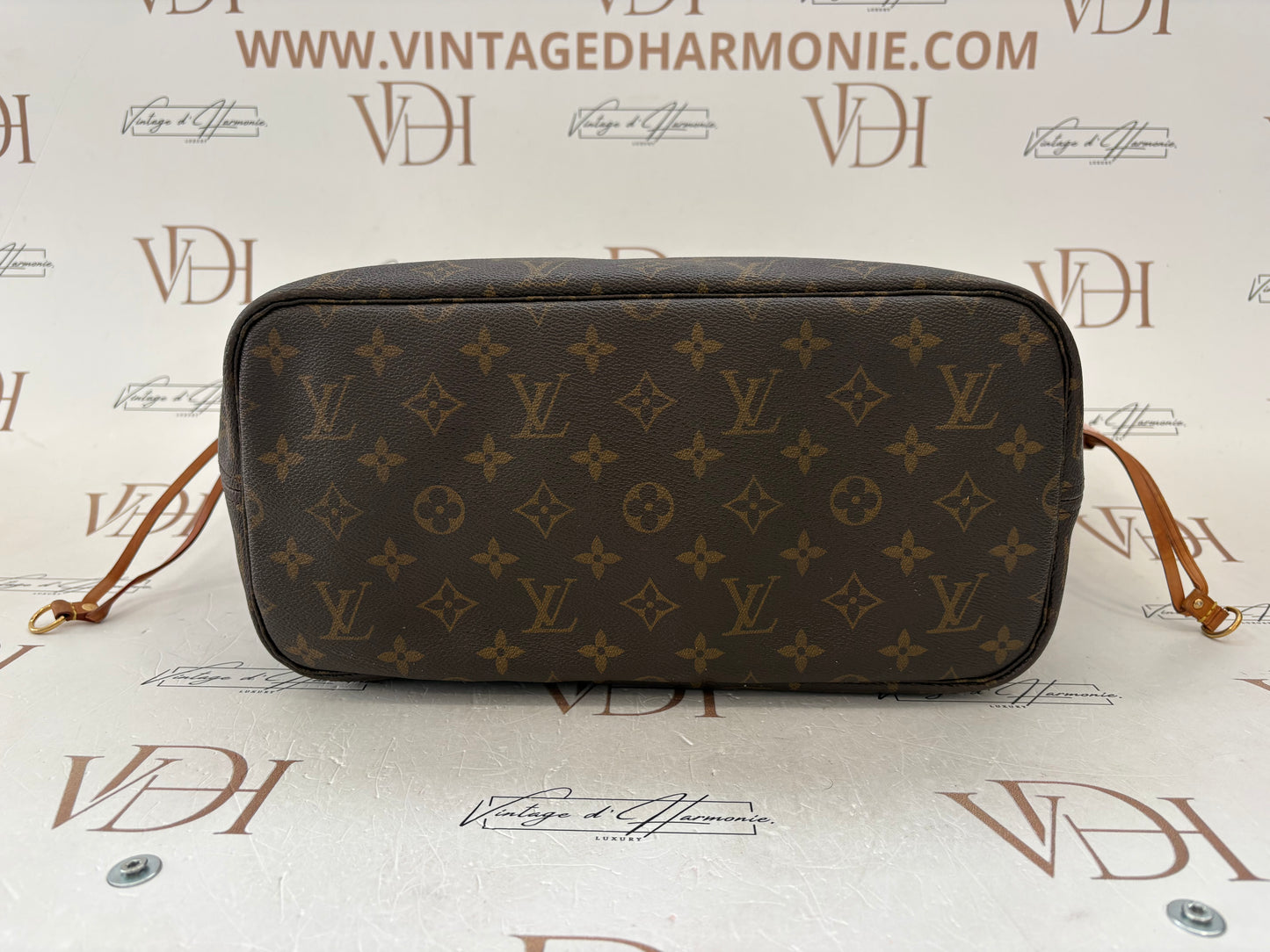 017690 - Louis Vuitton Neverfull MM