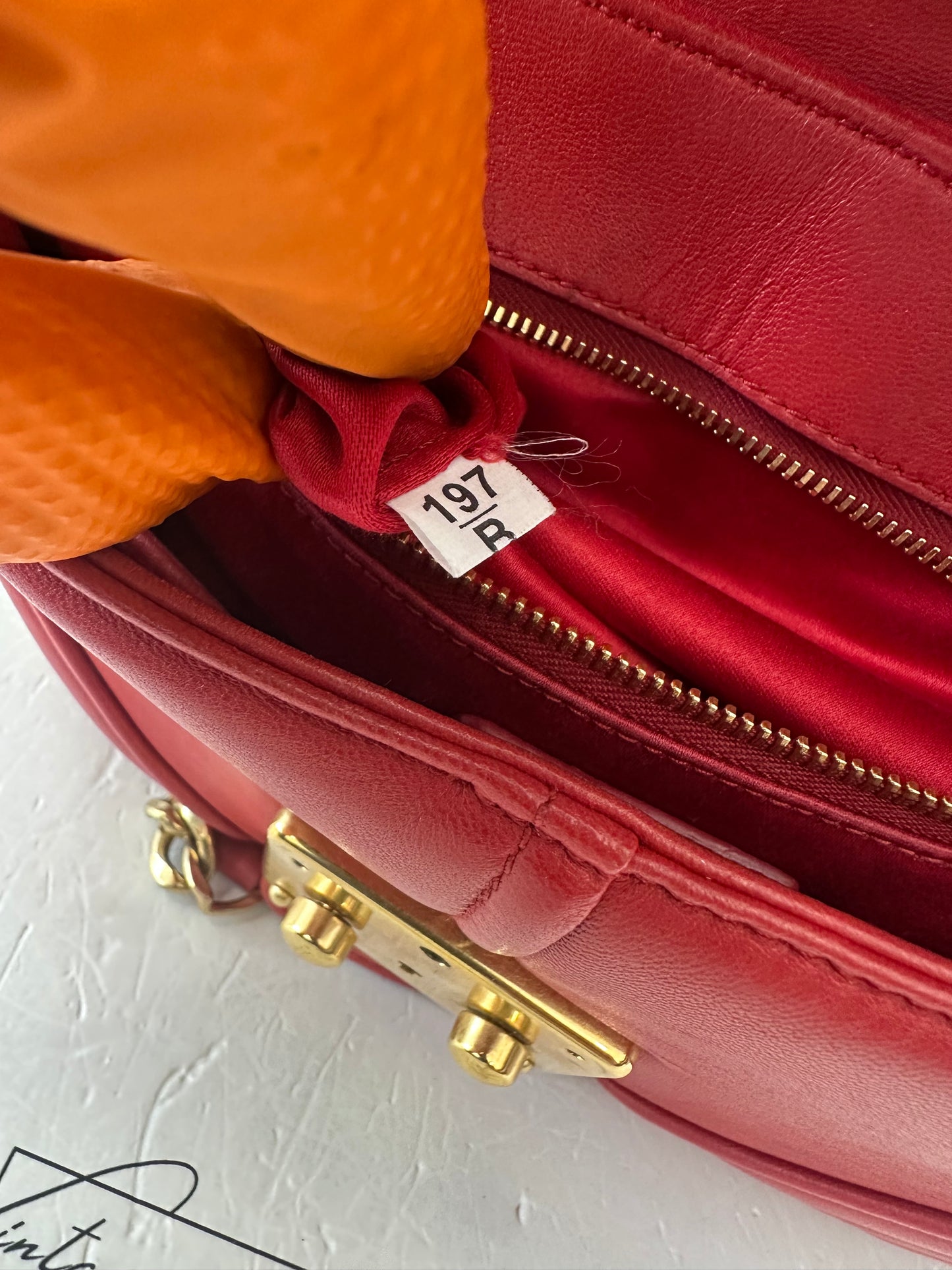 382280 - Miu Miu