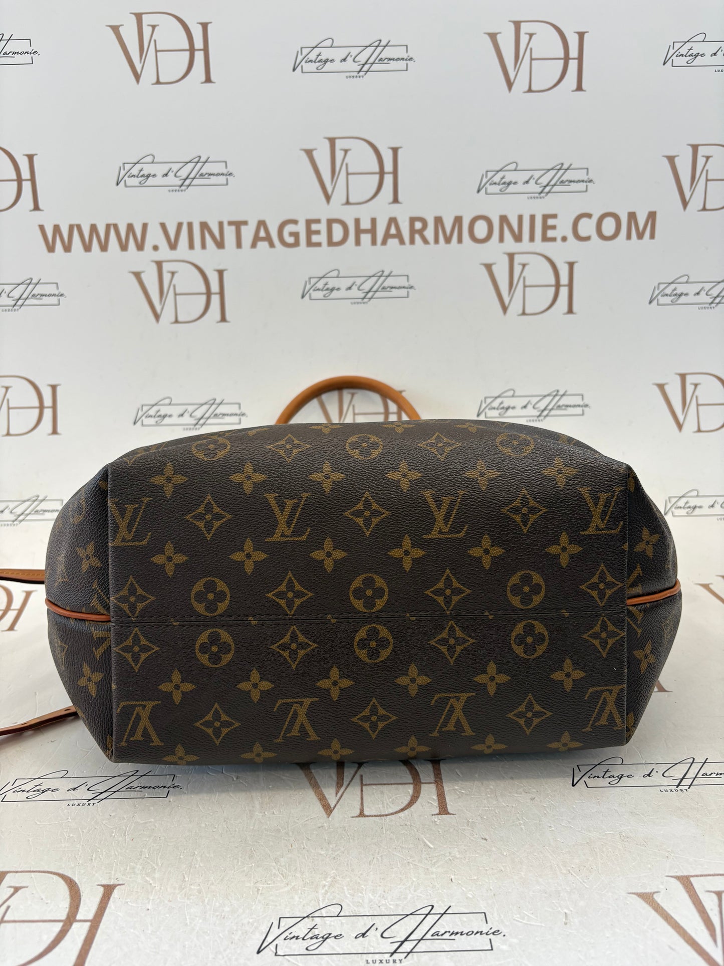 017228 - Louis Vuitton Turenne MM