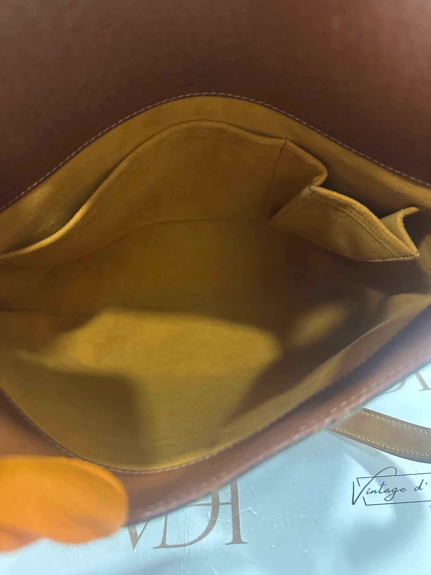 017796 - Louis Vuitton Musette