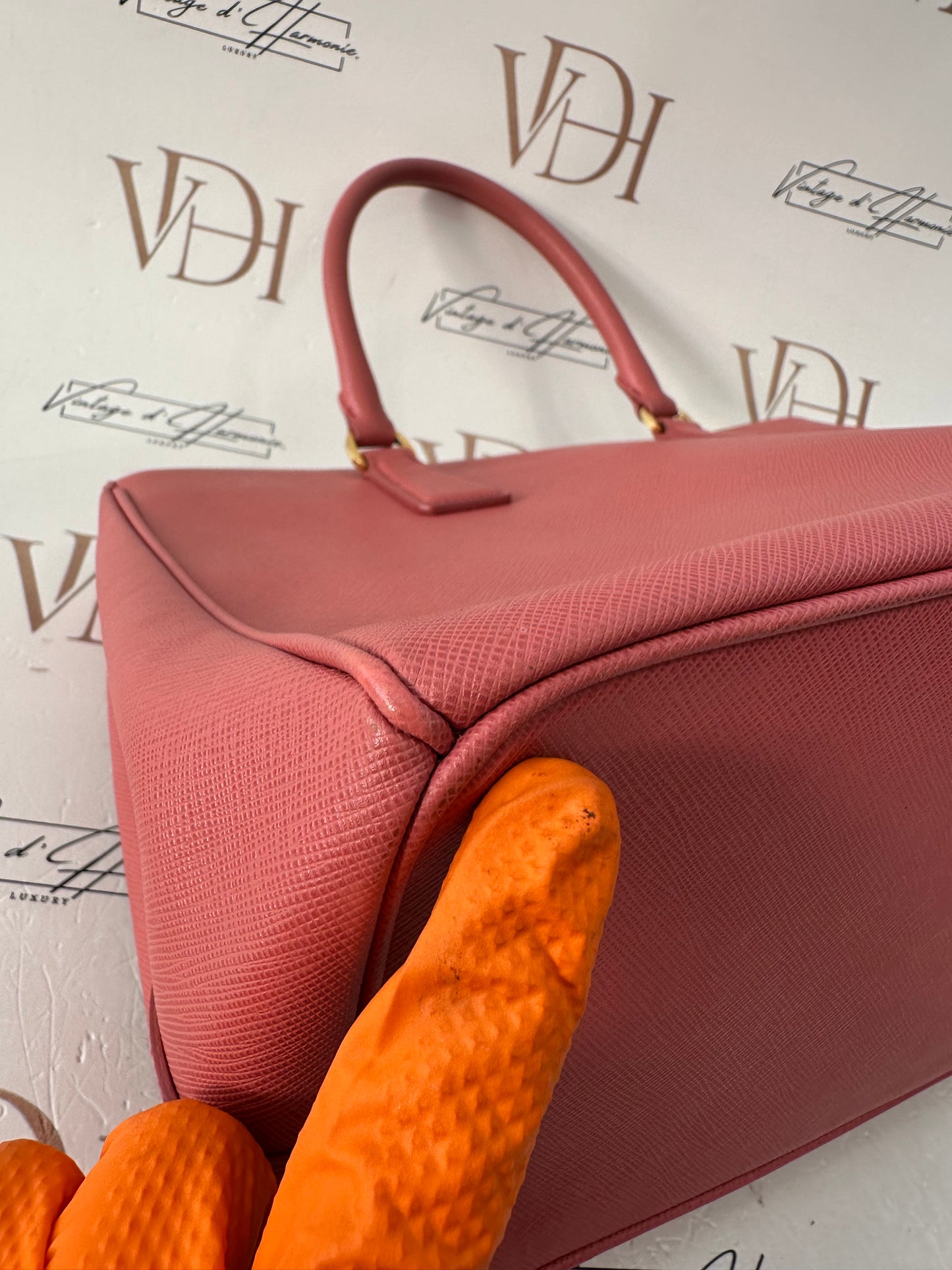 102562 - Prada Galleria Pink