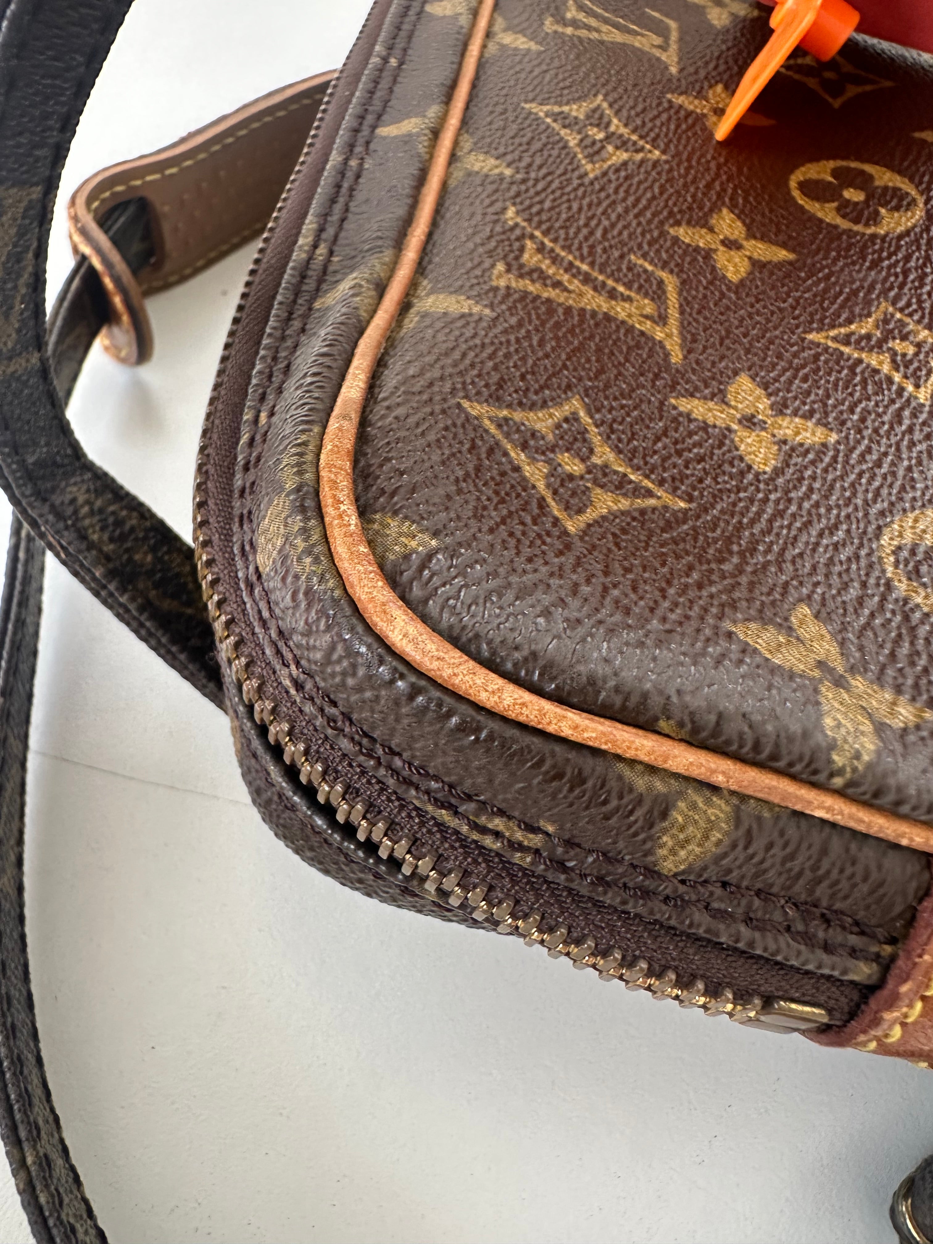 Louis Vuitton Marly Bandouliere