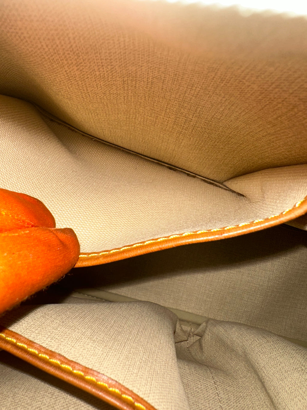 Louis Vuitton Deauville