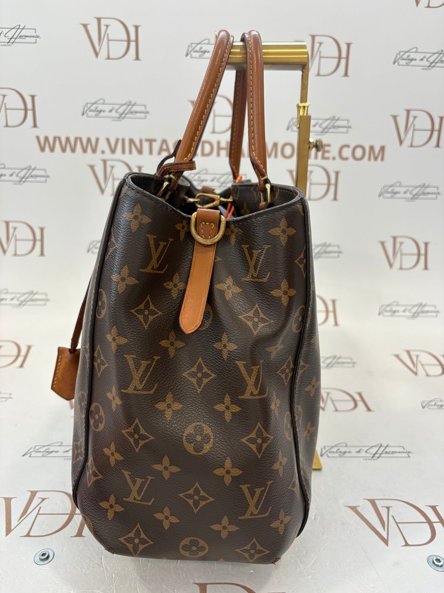 383168 - Louis Vuitton Mountaigne GM