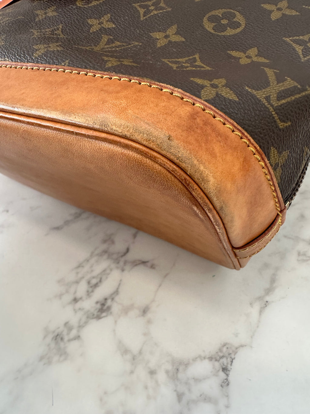 Louis Vuitton Alma