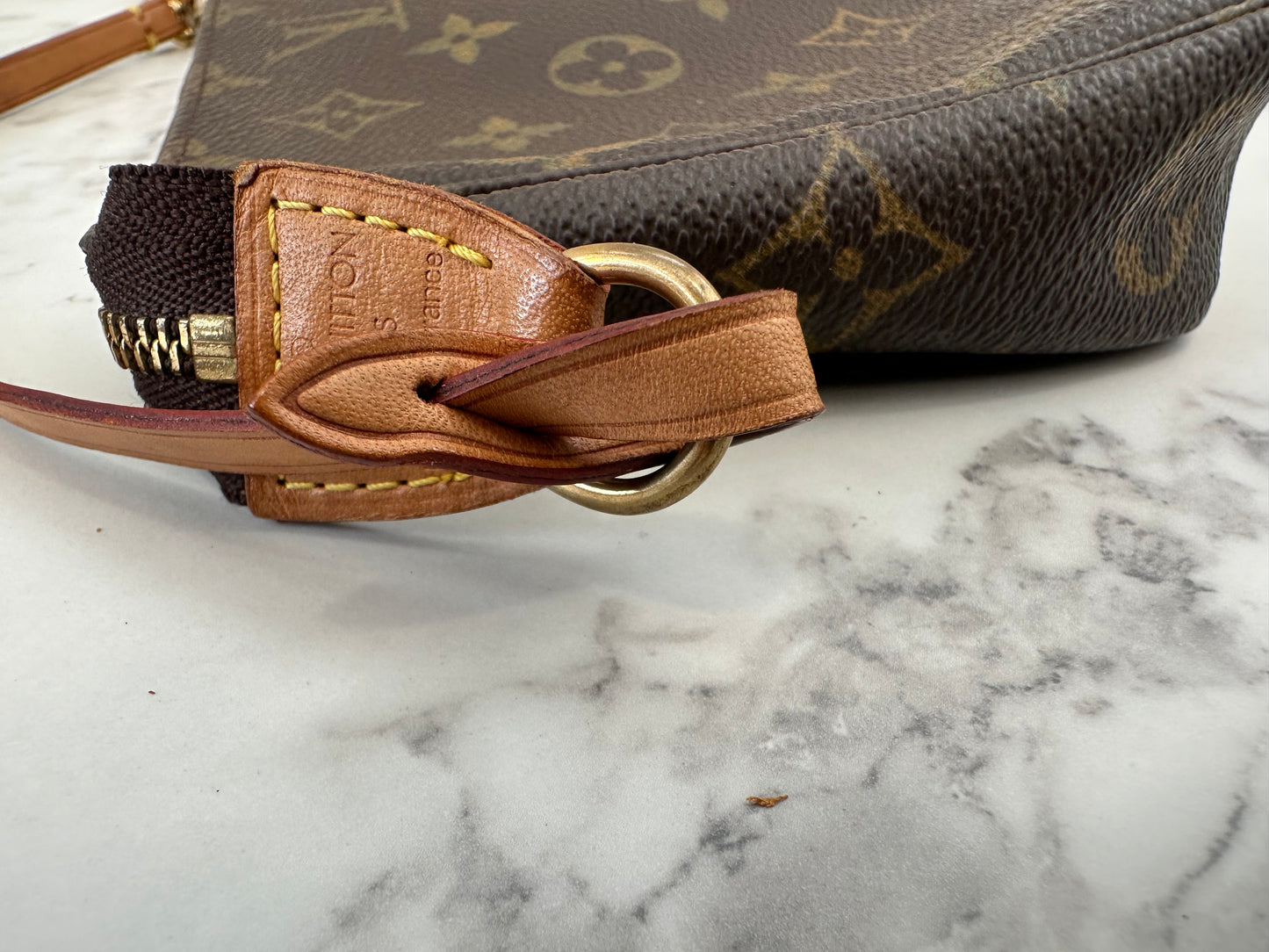 Louis Vuitton Pochette