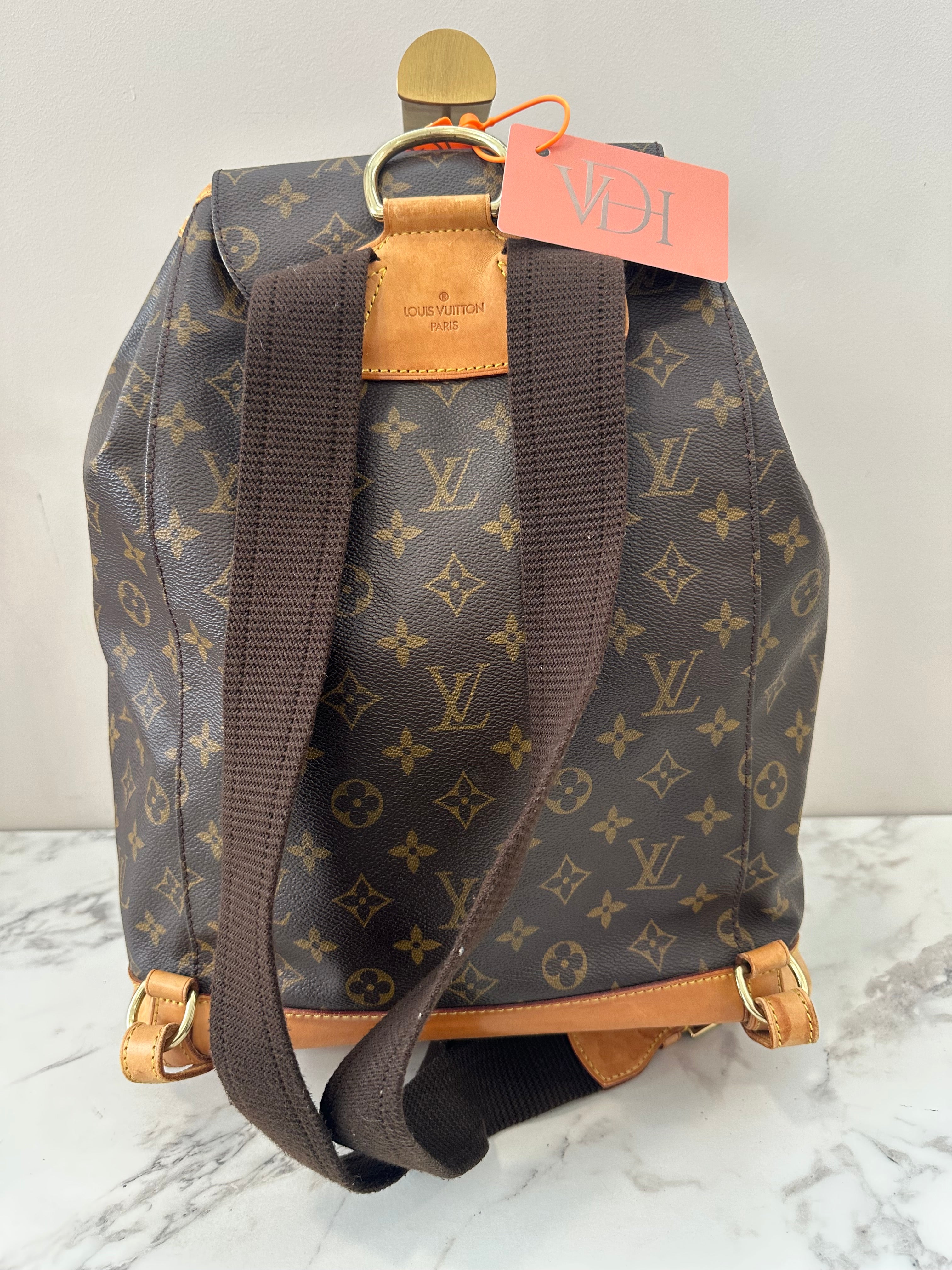 Louis Vuitton Montsouris GM