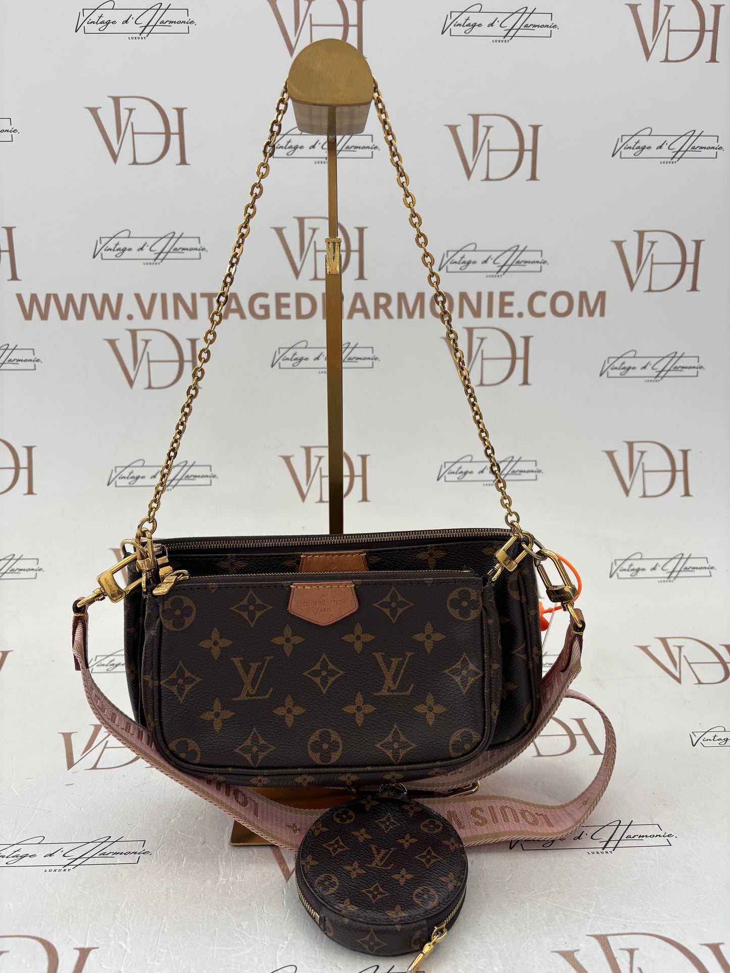 383355 - Louis Vuitton Multipochette