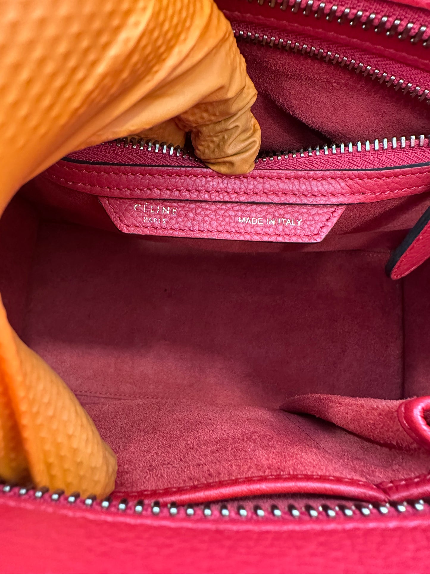 382909 - Celine Luggage Red