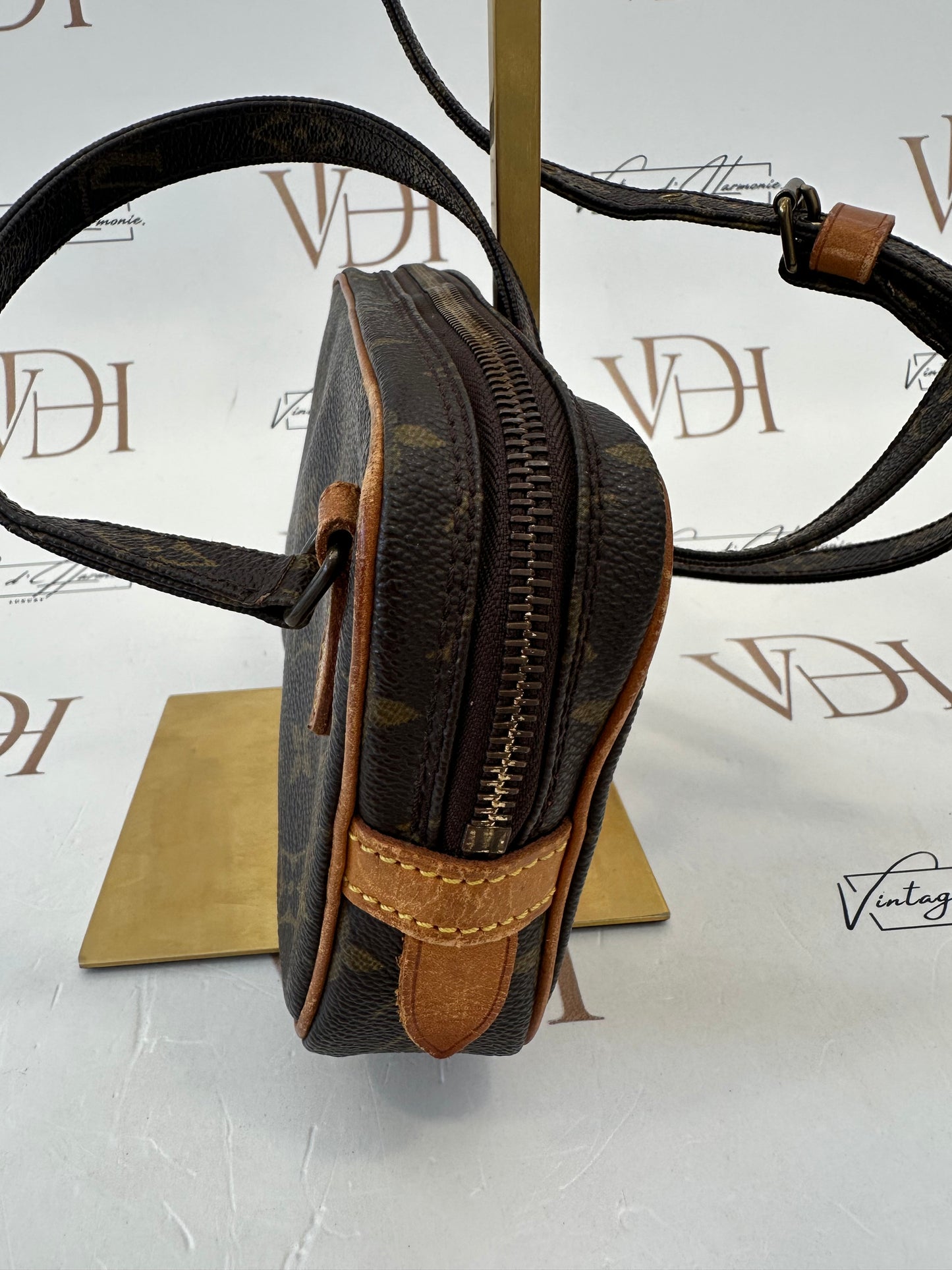 016780 - Louis Vuitton Marly