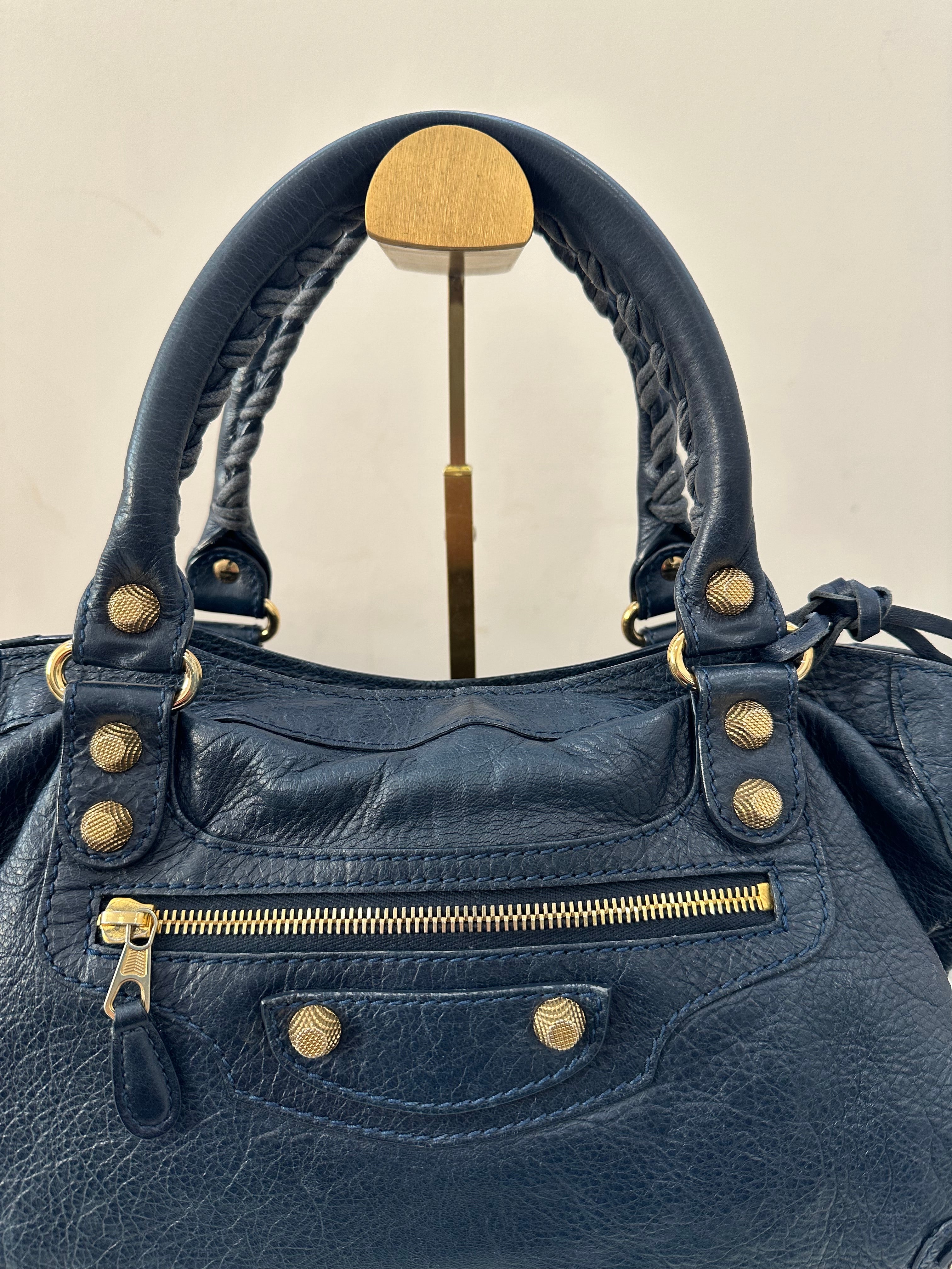 Balenciaga Giant City