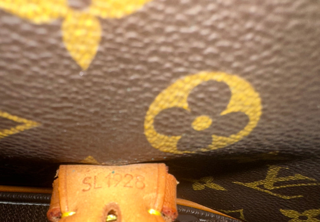 Louis Vuitton Giberciere Gm