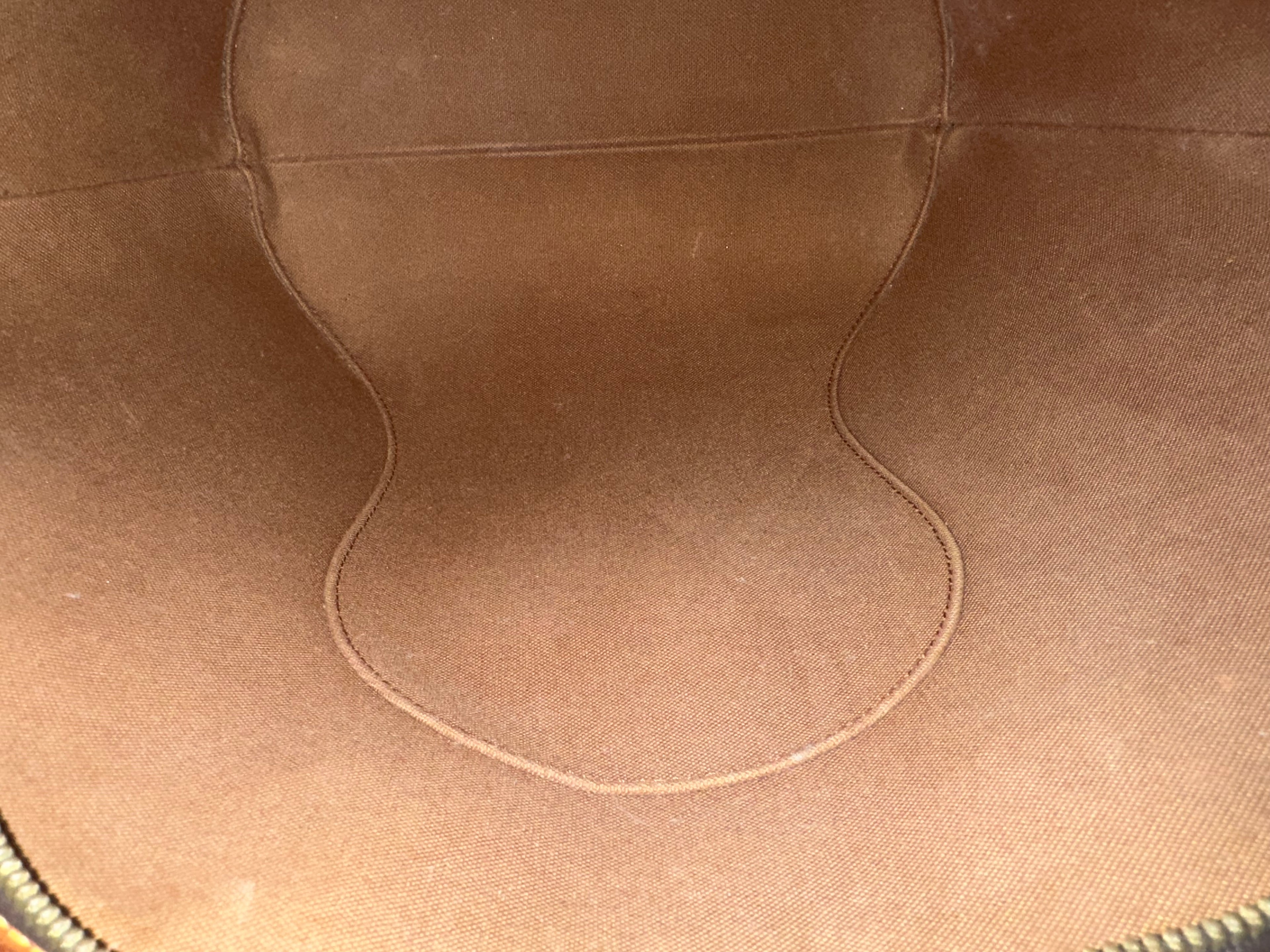 Louis Vuitton Ellipse MM