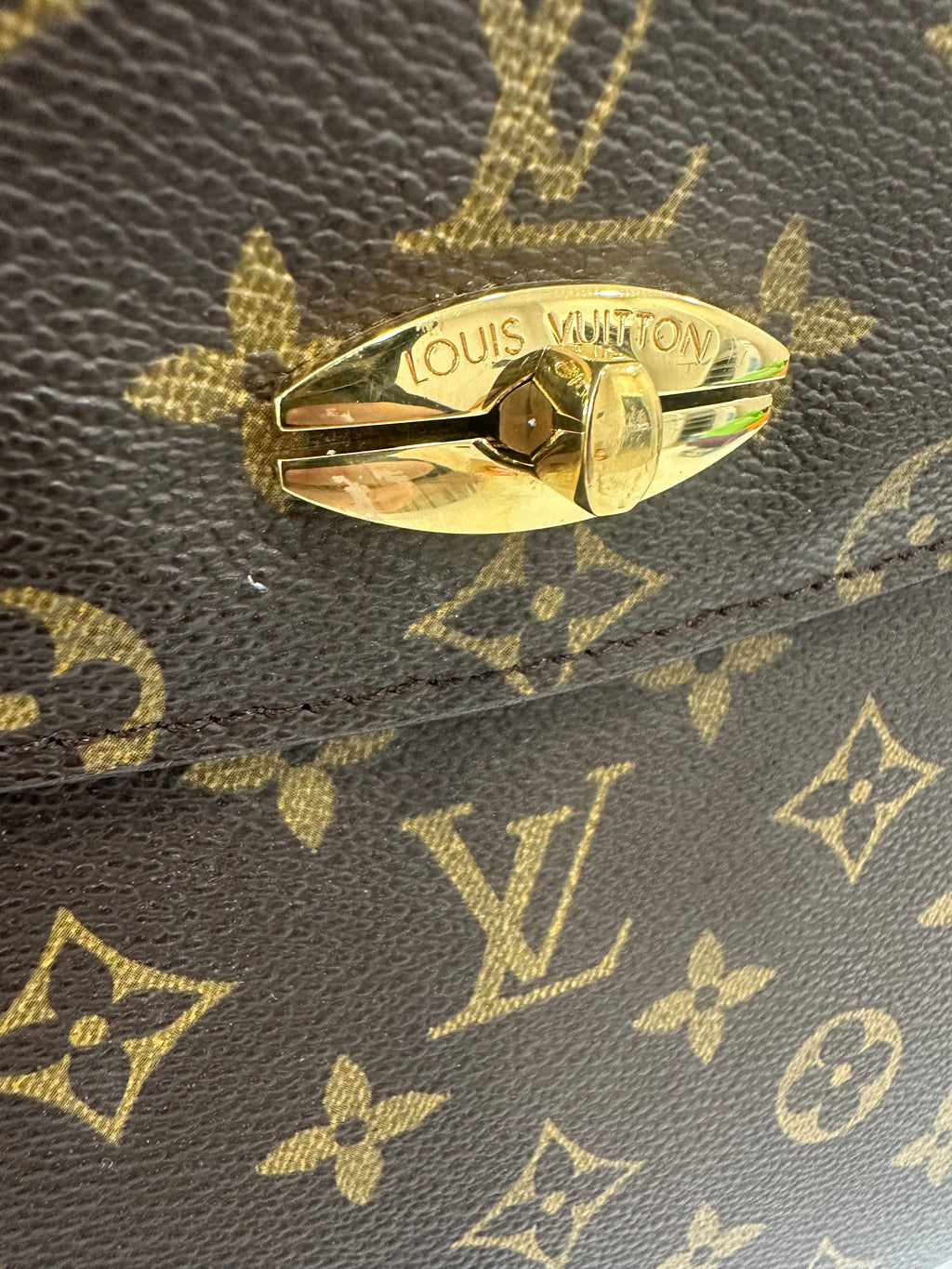 Louis Vuitton Malesherbes