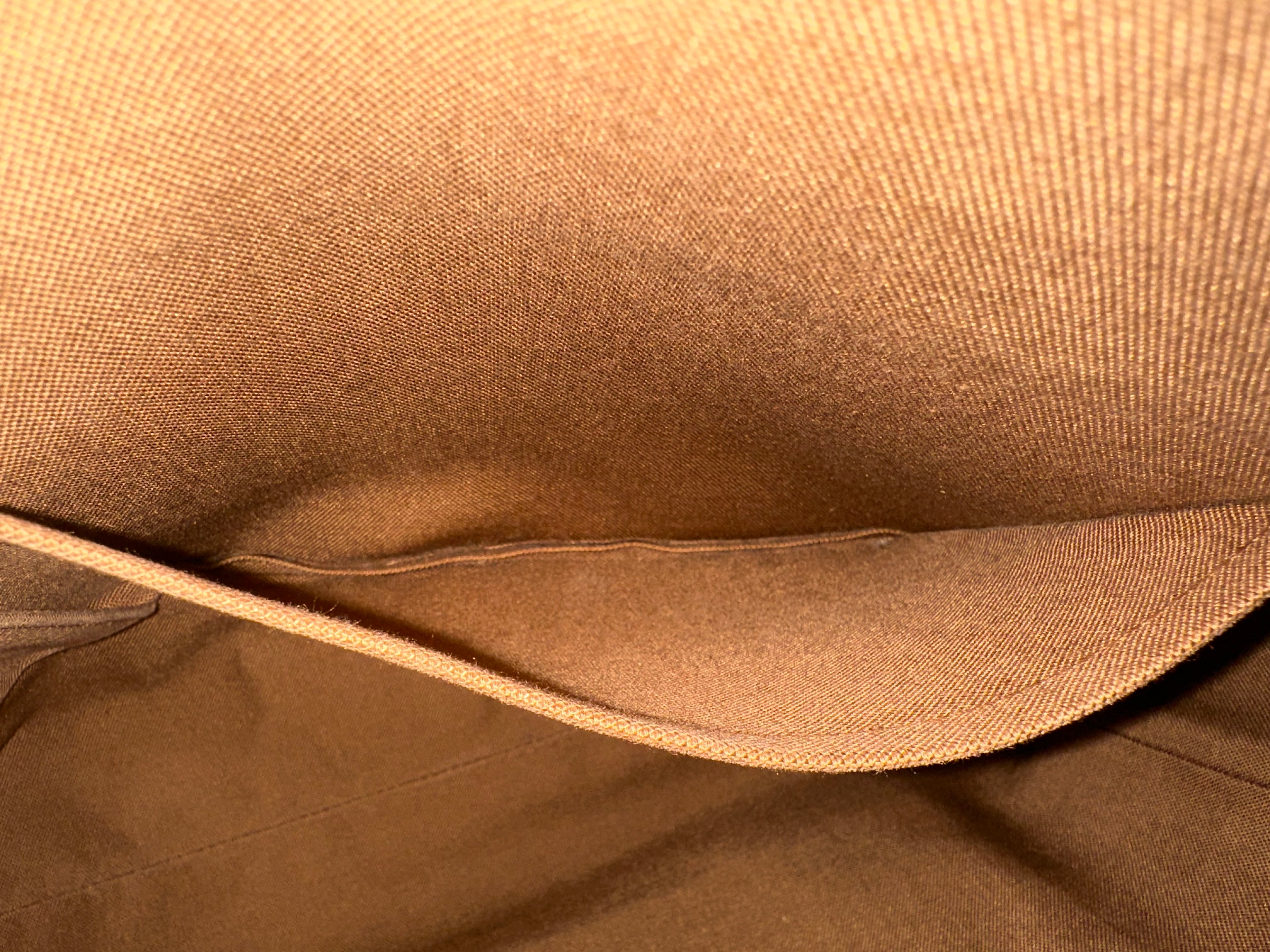 Louis Vuitton Messenger Bosphore