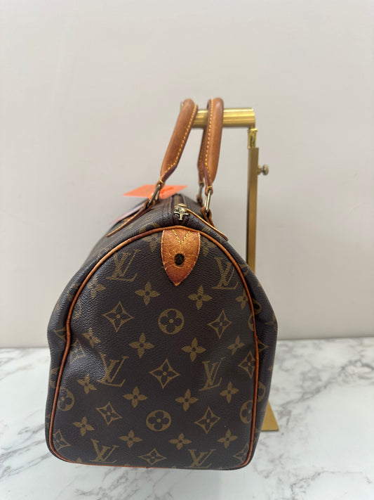 Louis Vuitton Speedy 30