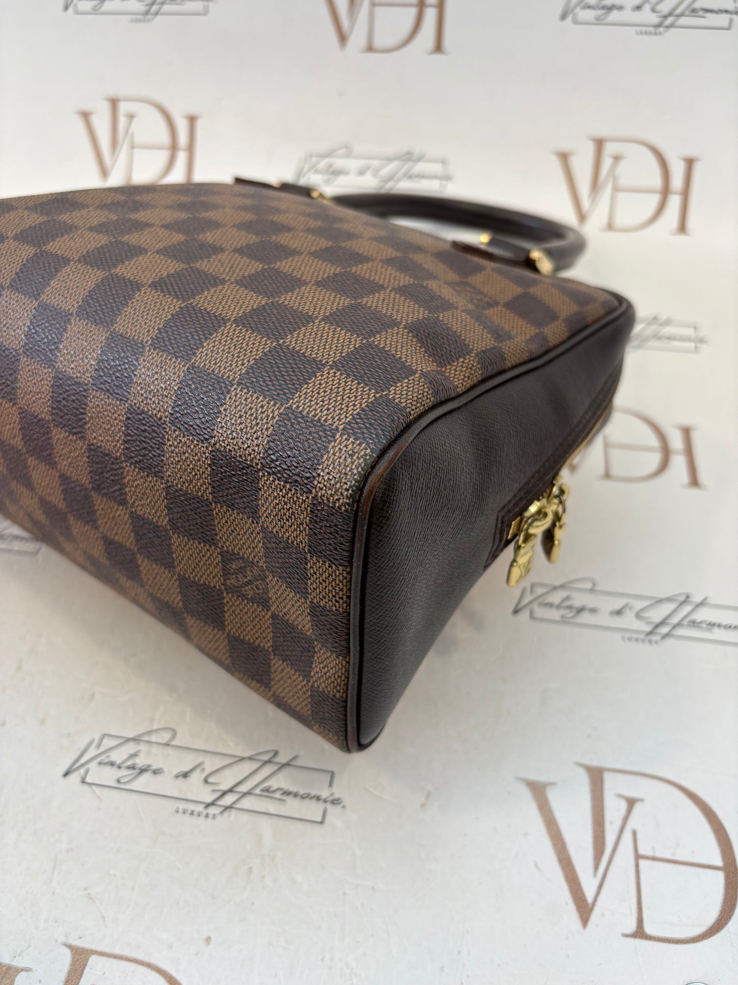 018137 - Louis Vuitton Damier Brera