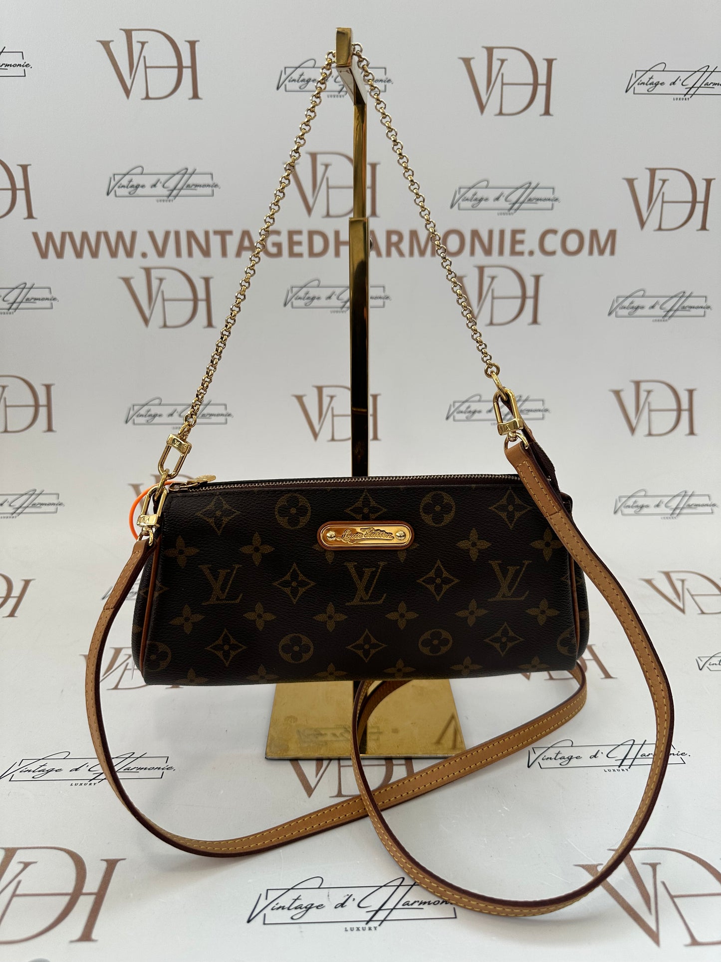 383980 - Louis Vuitton Eva