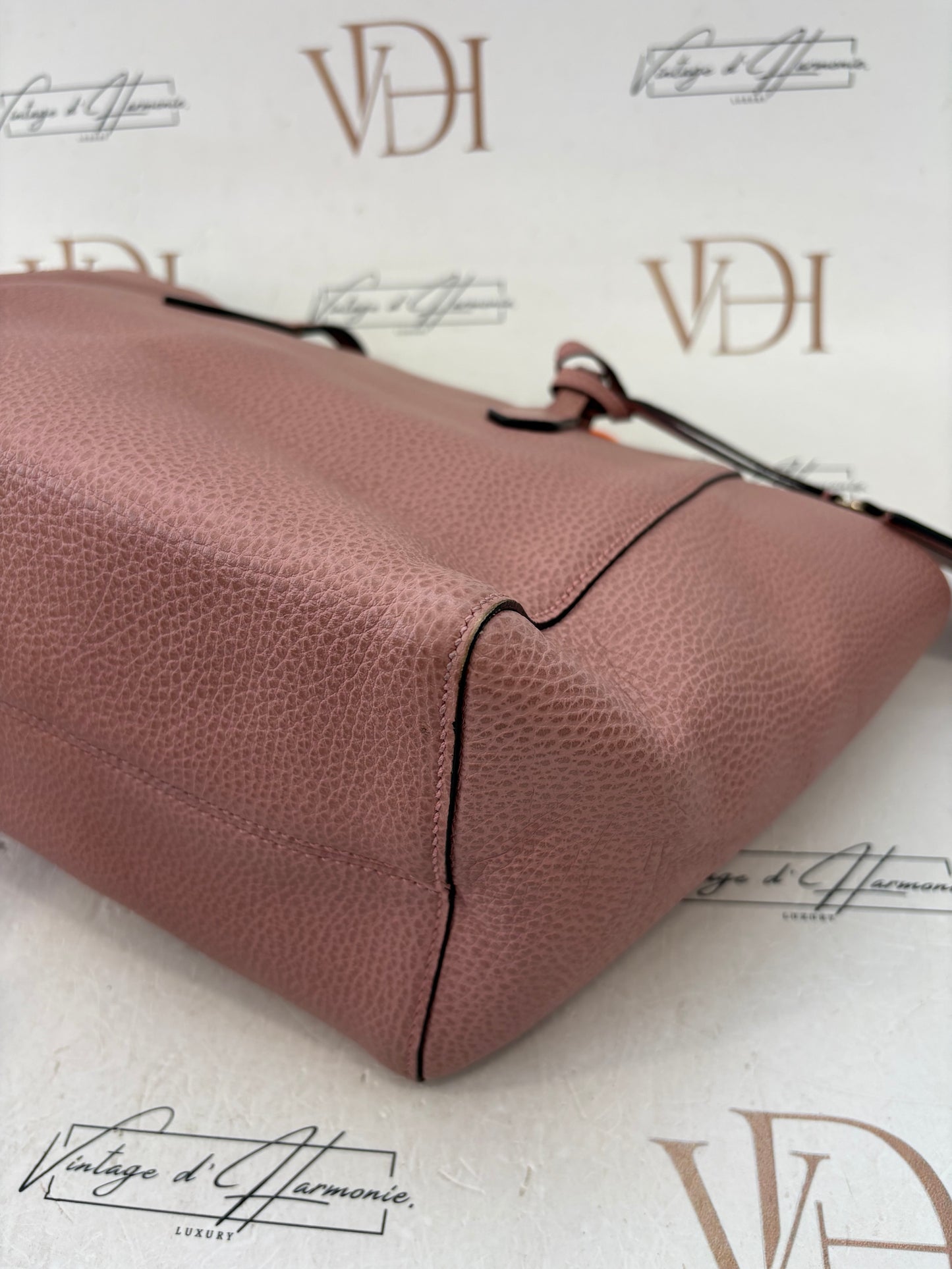200948 - Gucci Swing Pink