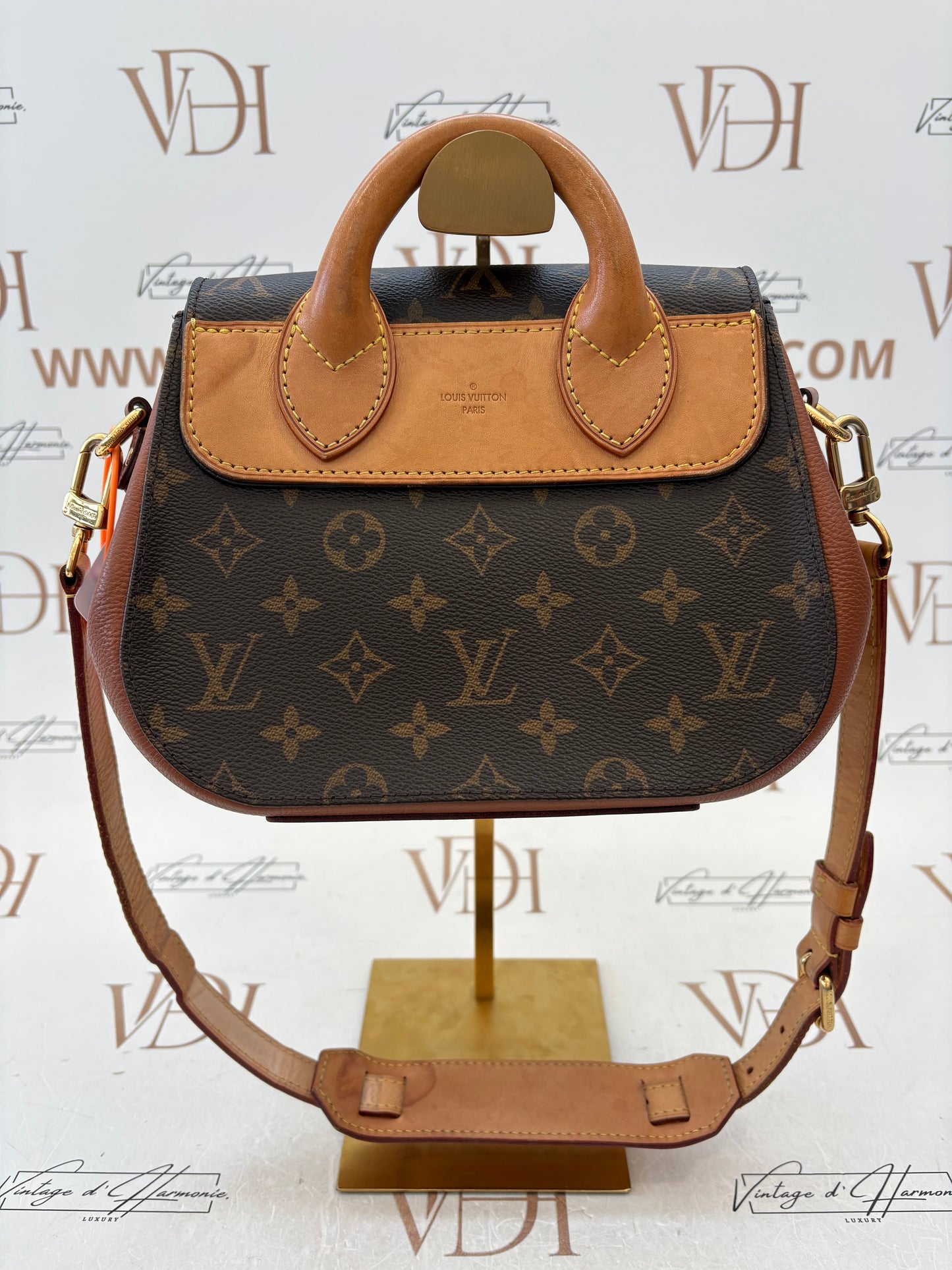 383507 - Louis Vuitton Eden