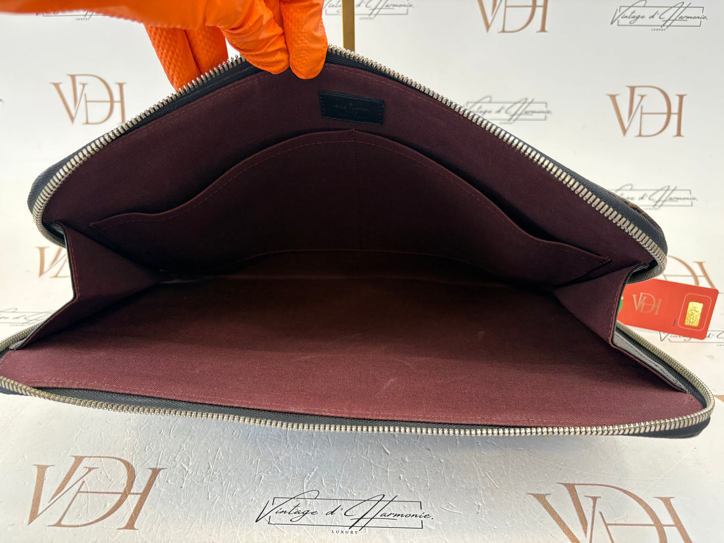 017153 - Louis Vuitton Macassar