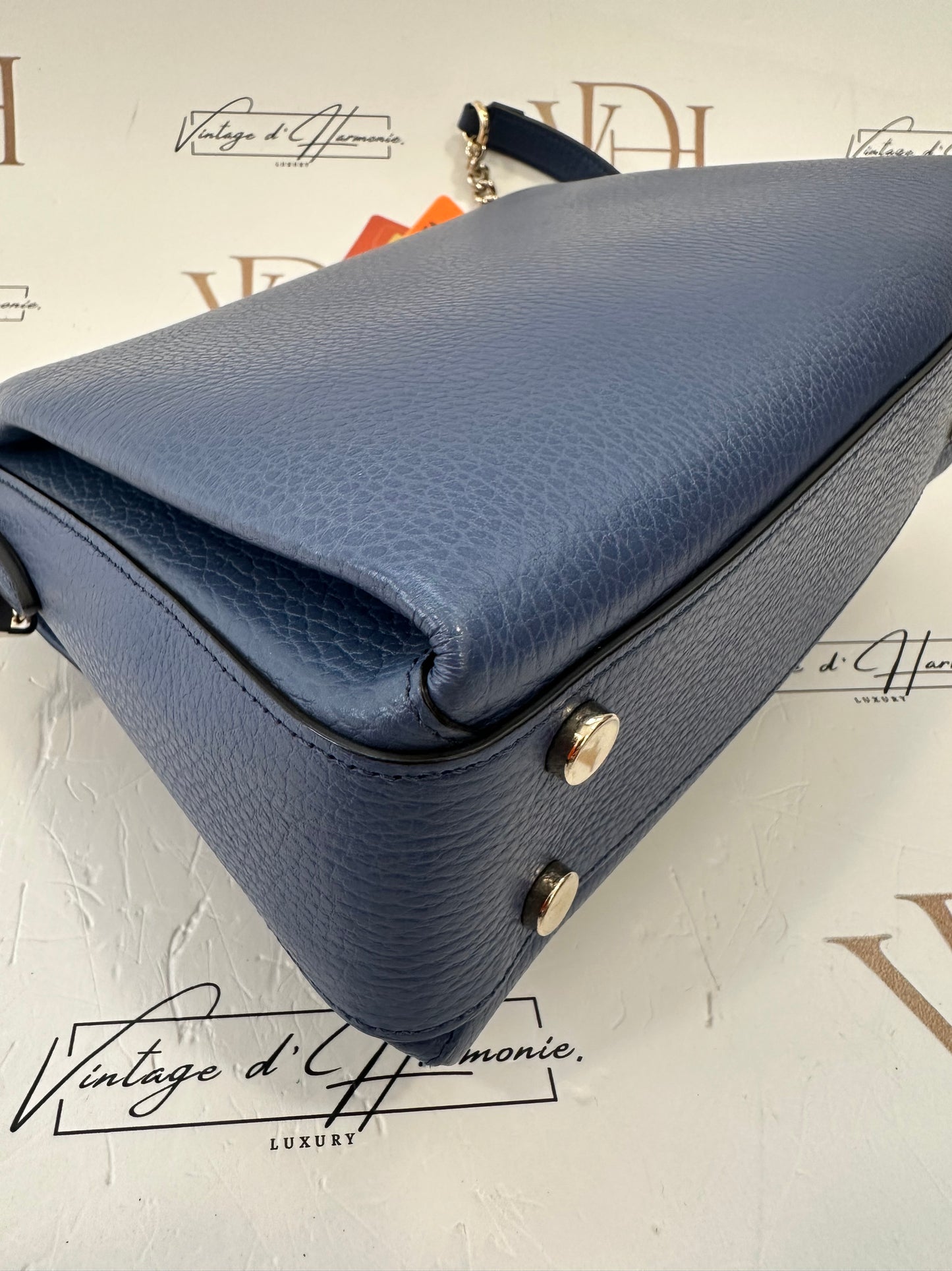 382566 - Gucci Interlocking
