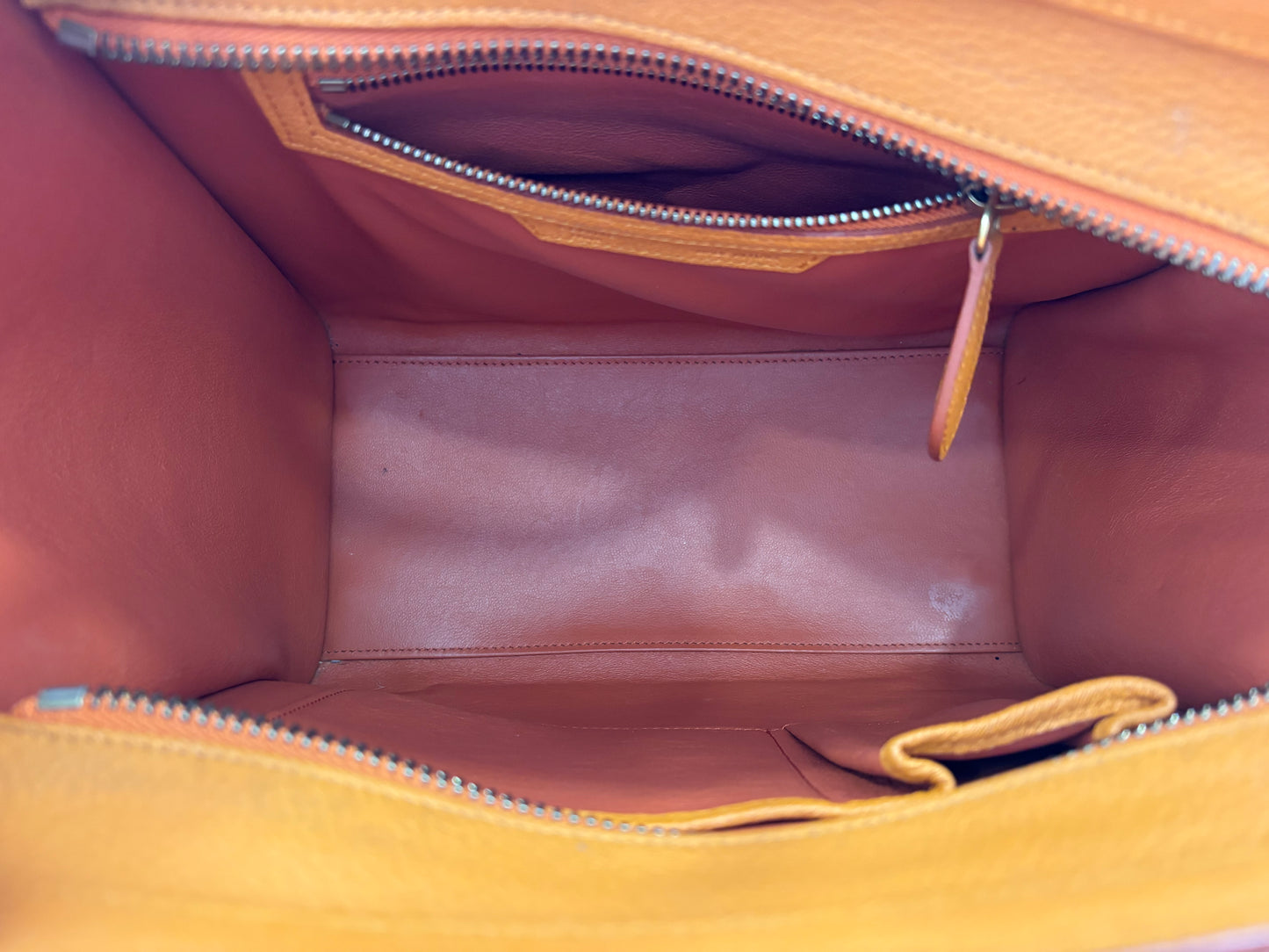 383397 - Céline Luggage