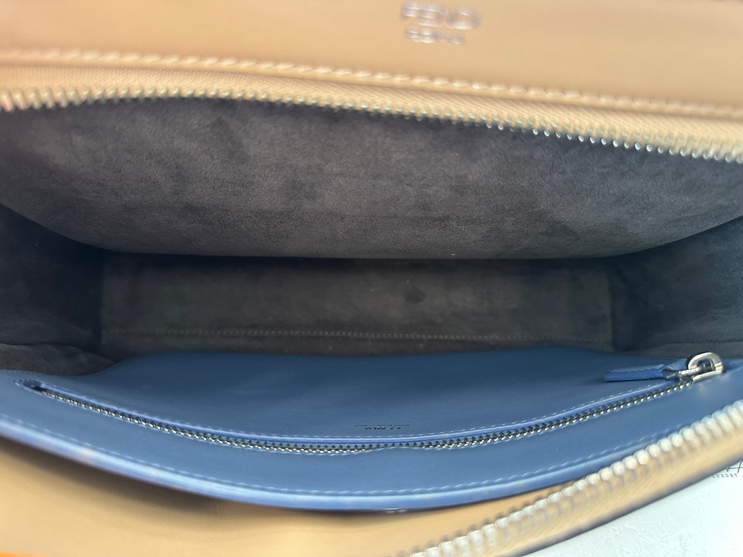 384212 - Fendi Dotcom