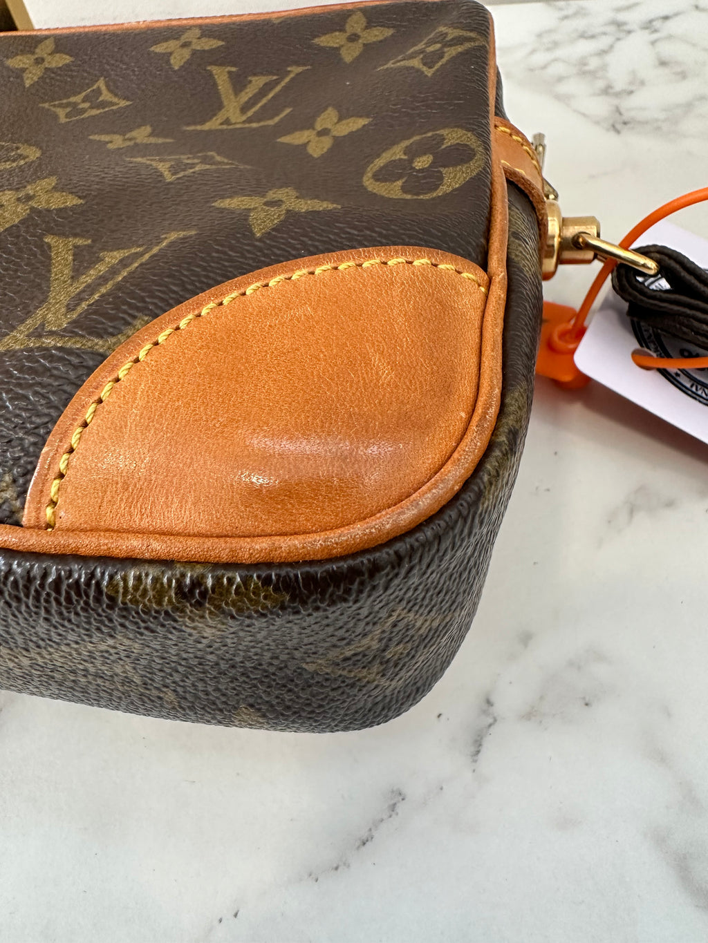 Louis Vuitton Dragonne GM