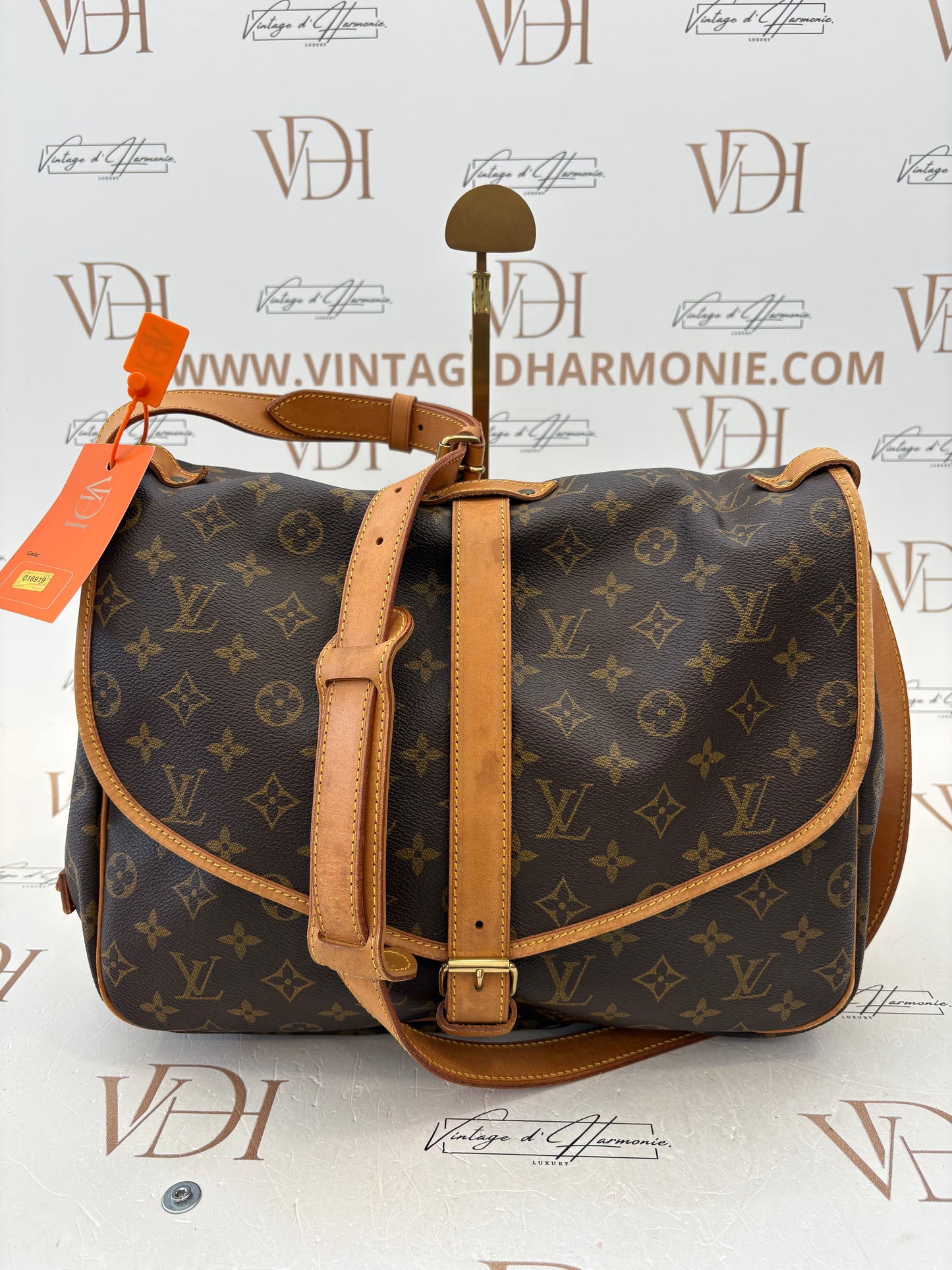 016919 - Louis Vuitton Saumur 35