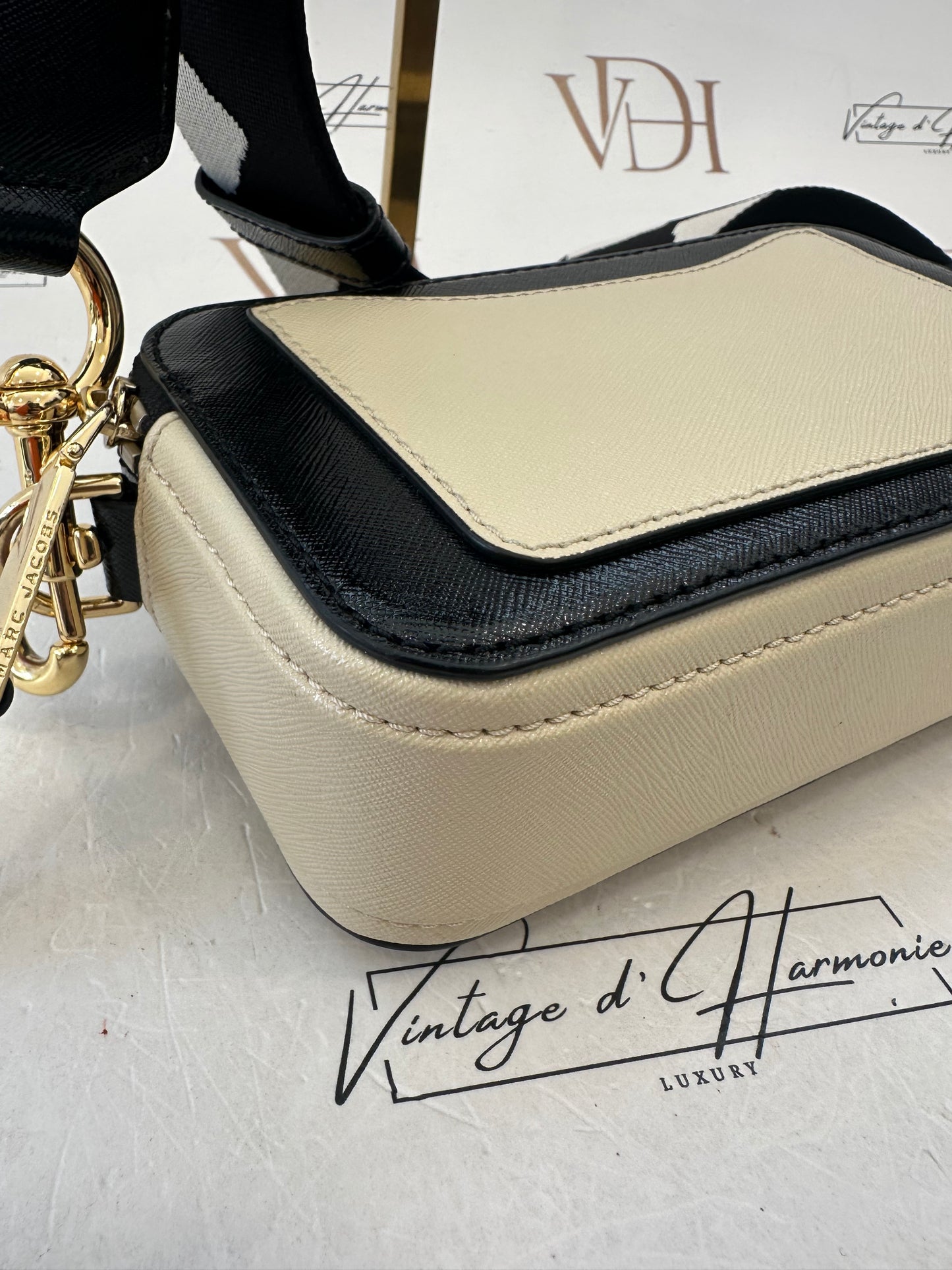 382207 - Marc Jacobs Sanpshot