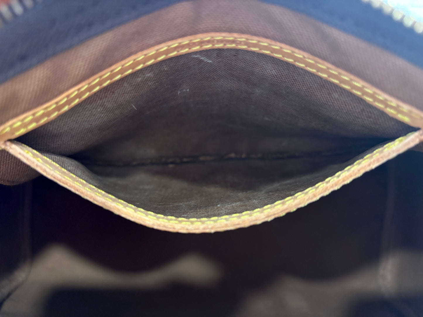 018251 - Louis Vuitton Speedy 30
